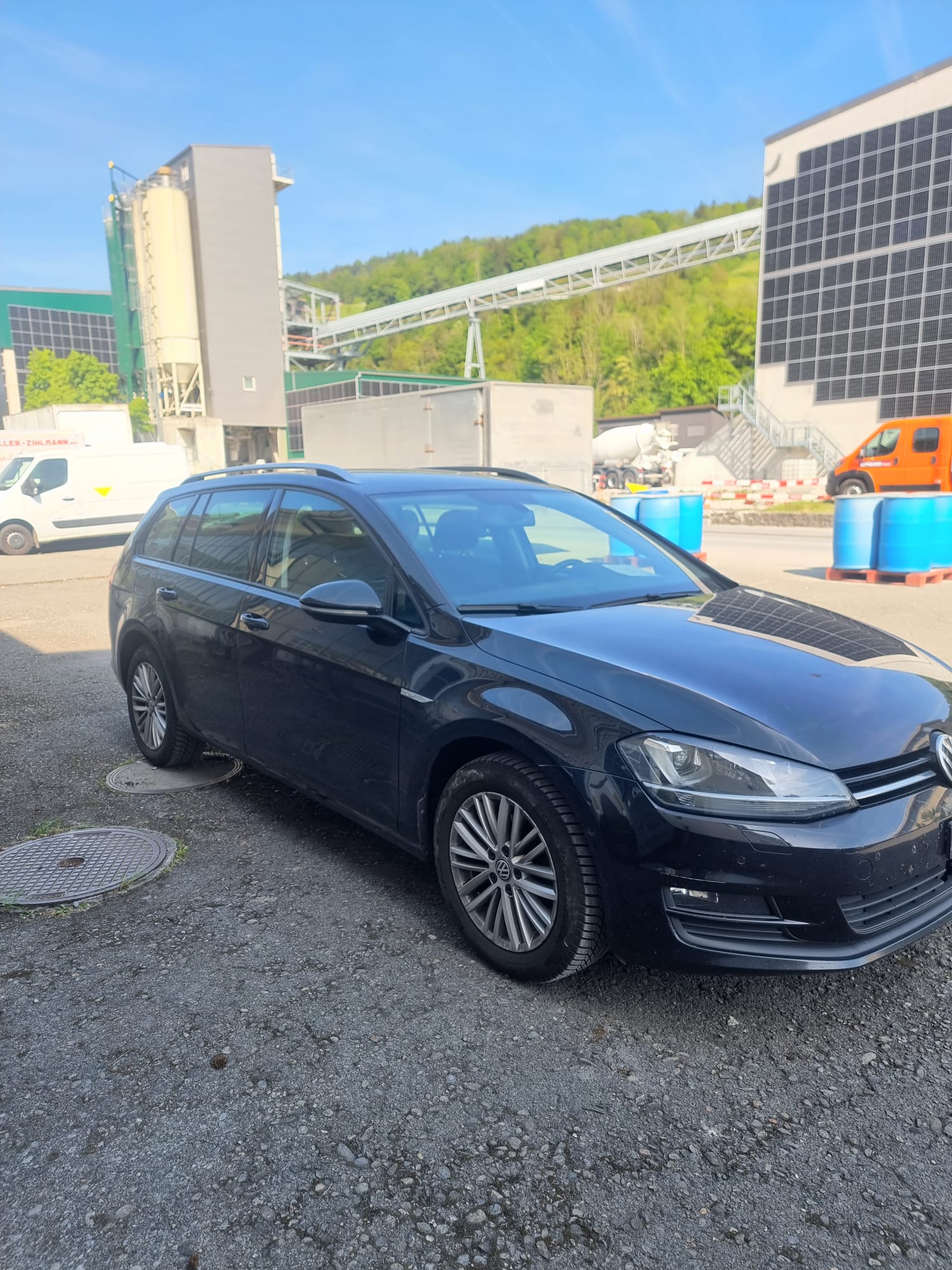 VW Golf Variant 2.0 TDI Comfortline DSG-image-1