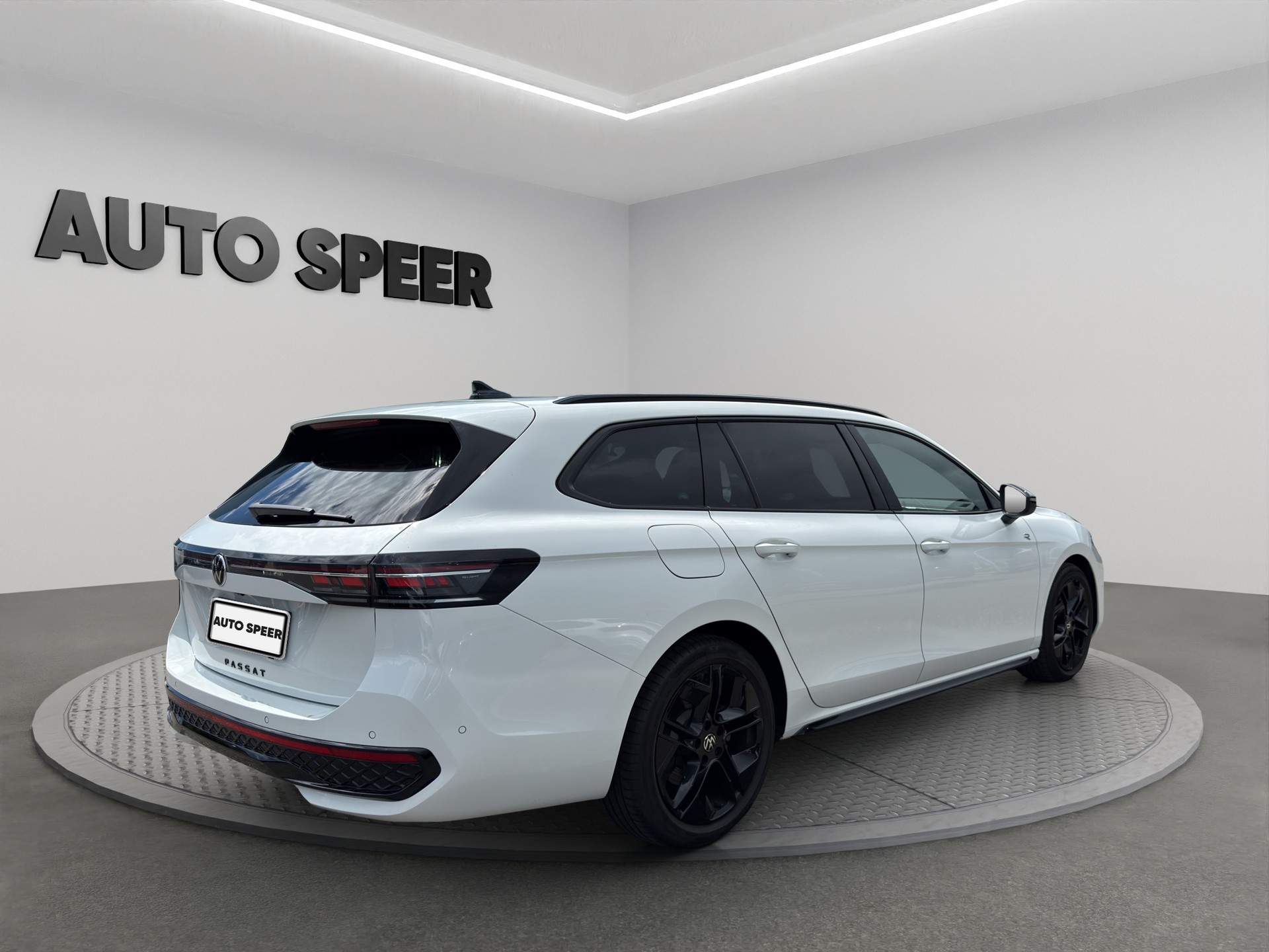 VW Passat Variant 2.0 TDI evo R-Line 4 Motion DSG-image-7