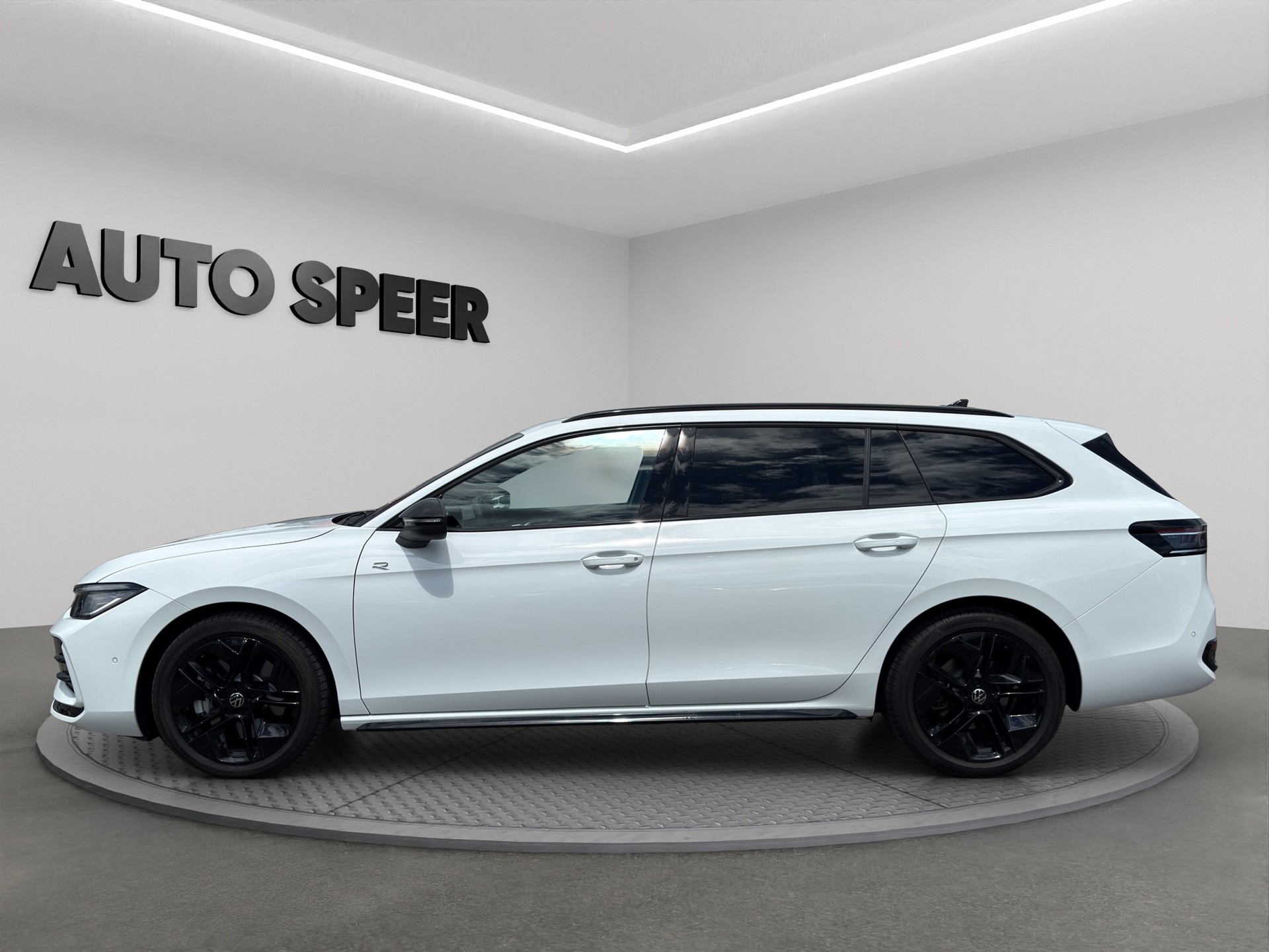 VW Passat Variant 2.0 TDI evo R-Line 4 Motion DSG-showroom-element-1