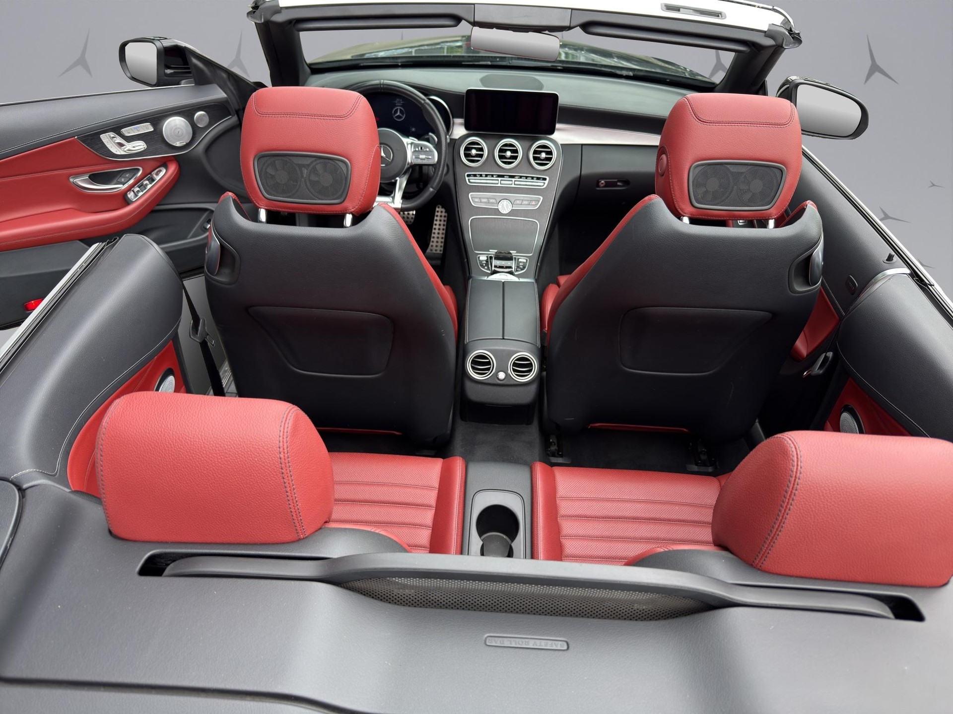 MERCEDES-BENZ C 43 AMG 4matic Cabriolet-image-12