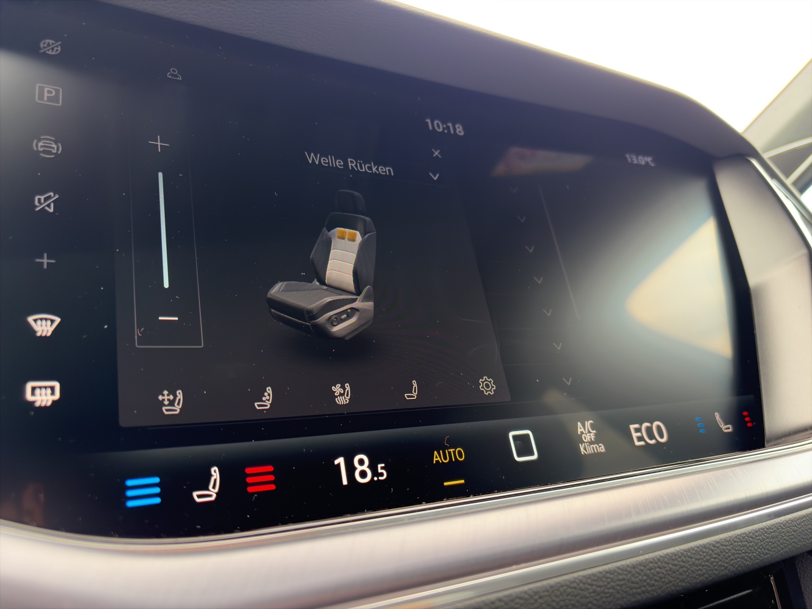 VW Touareg 3.0 TSI eHybrid R Final Edition Tiptronic-image-17