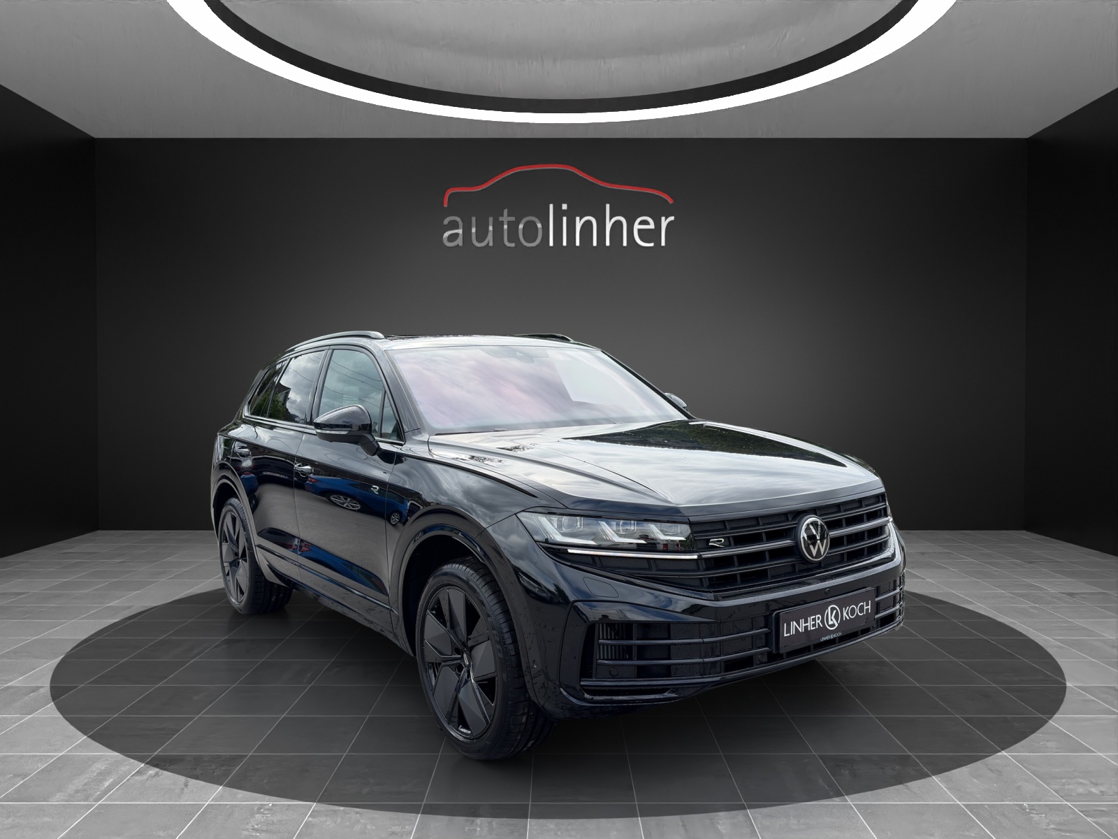 VW Touareg 3.0 TSI eHybrid R Final Edition Tiptronic-image-5