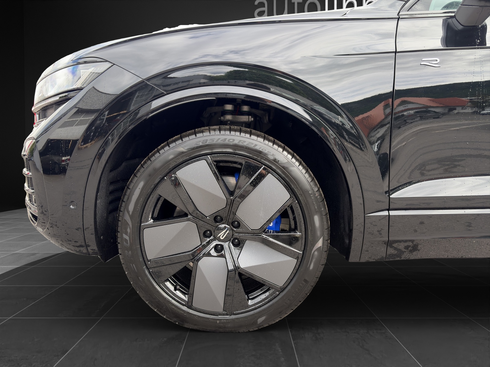 VW Touareg 3.0 TSI eHybrid R Final Edition Tiptronic-image-13