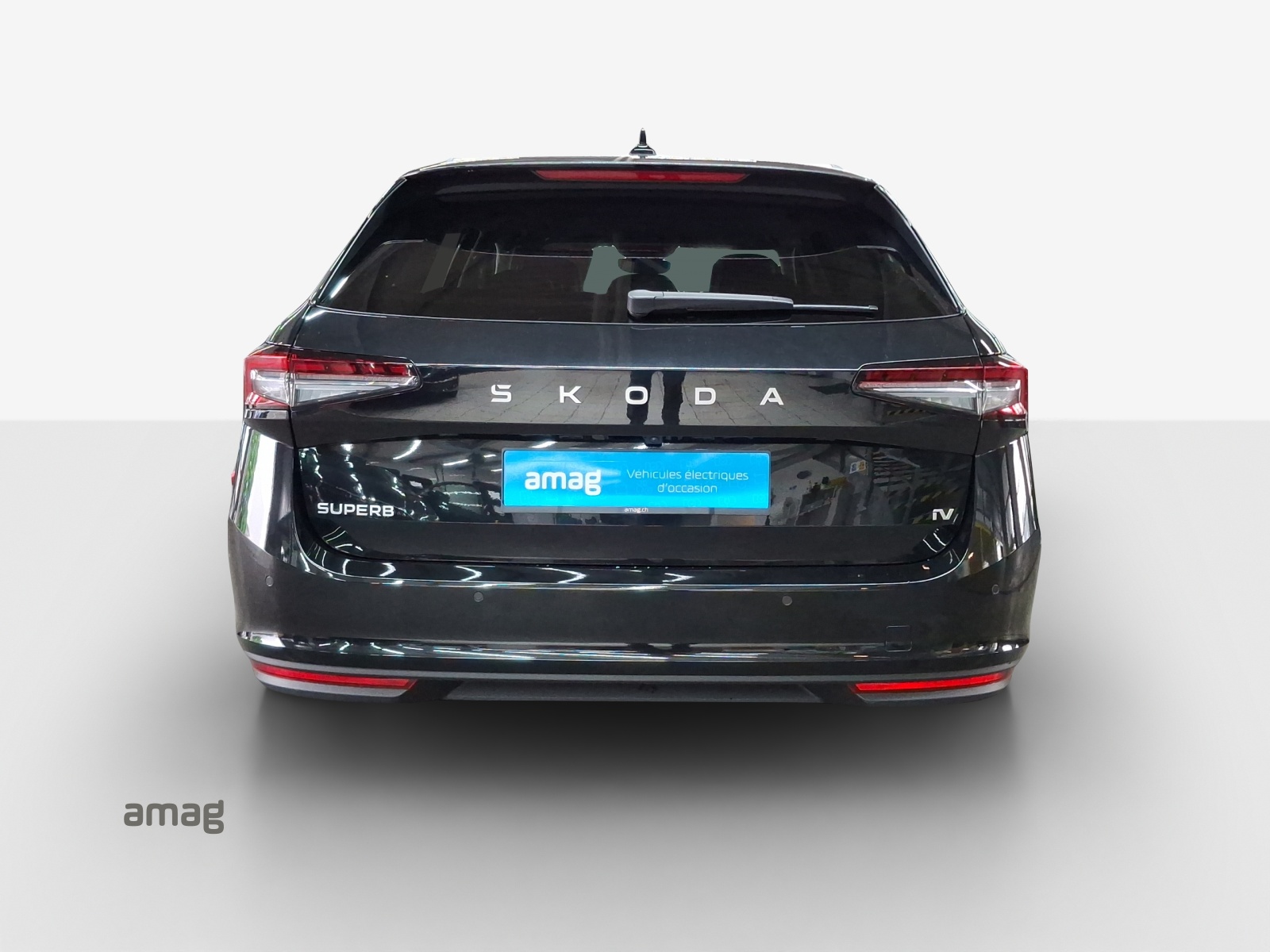 SKODA Superb Combi 1.5 TSI PHEV Selection DSG-image-4