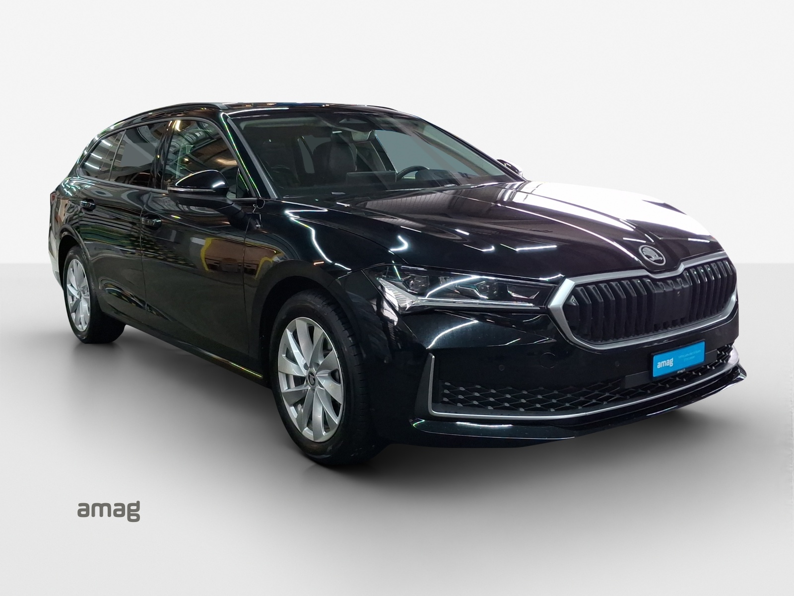 SKODA Superb Combi 1.5 TSI PHEV Selection DSG-image-6