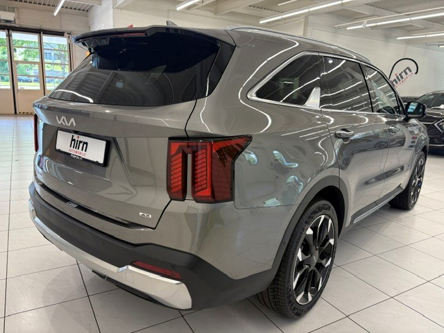 KIA Sorento 2.2 SmartD Style 7P-image-4