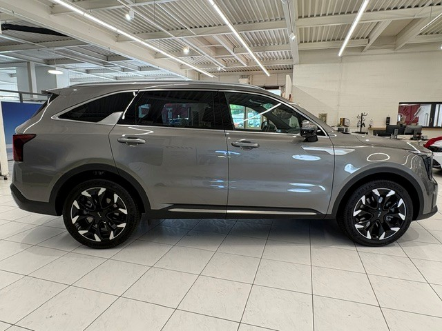 KIA Sorento 2.2 SmartD Style 7P-image-3
