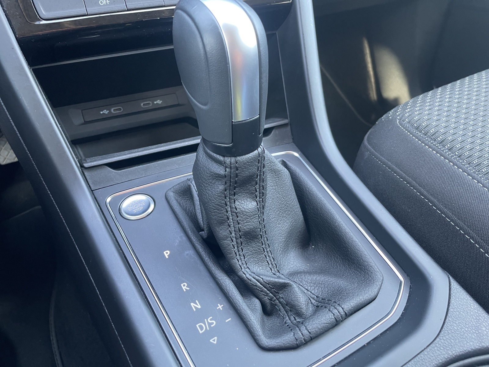 VW Touran 1.5 TSI EVO Comfortline DSG-image-15