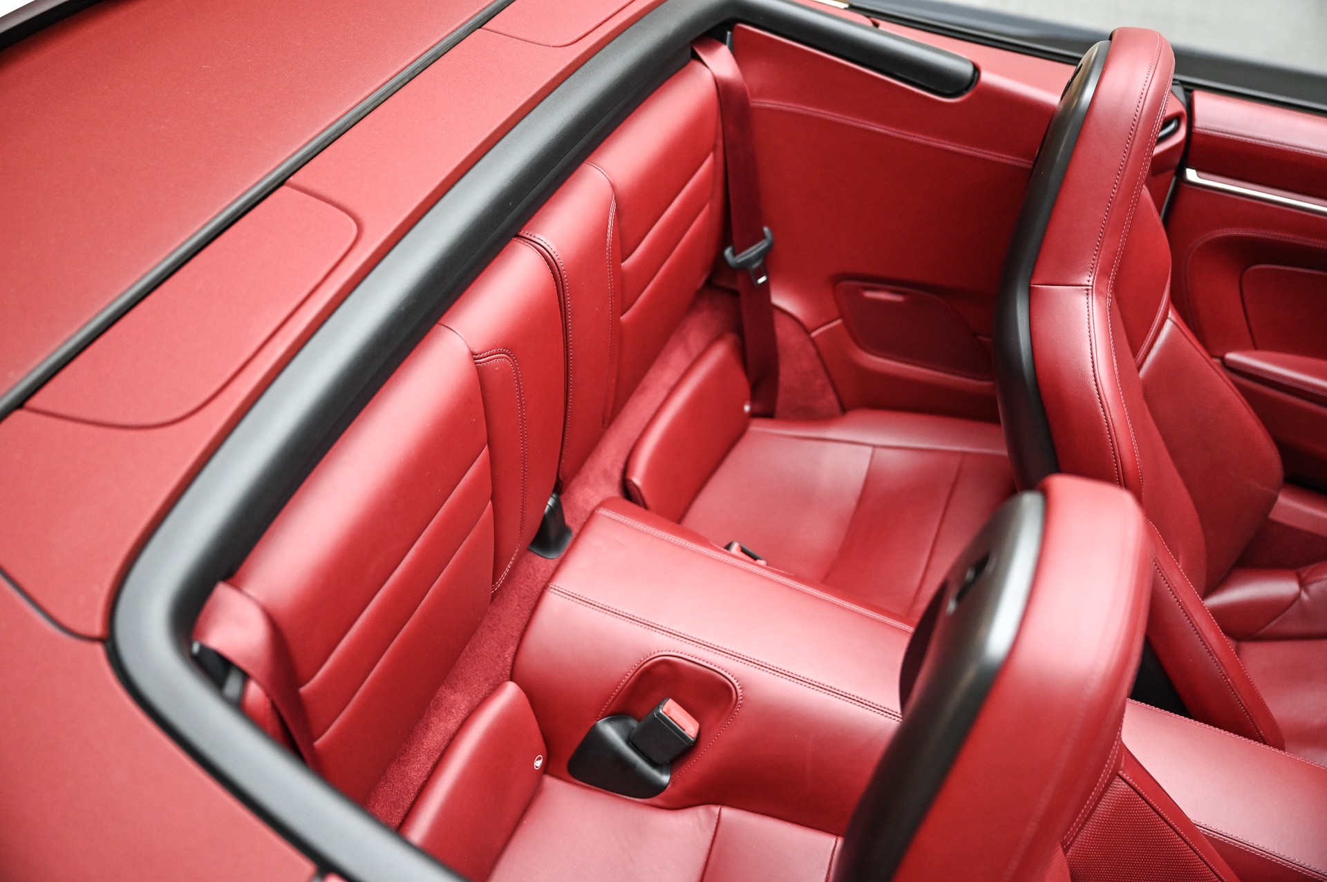 PORSCHE 911 Carrera S Cabriolet PDK-image-26