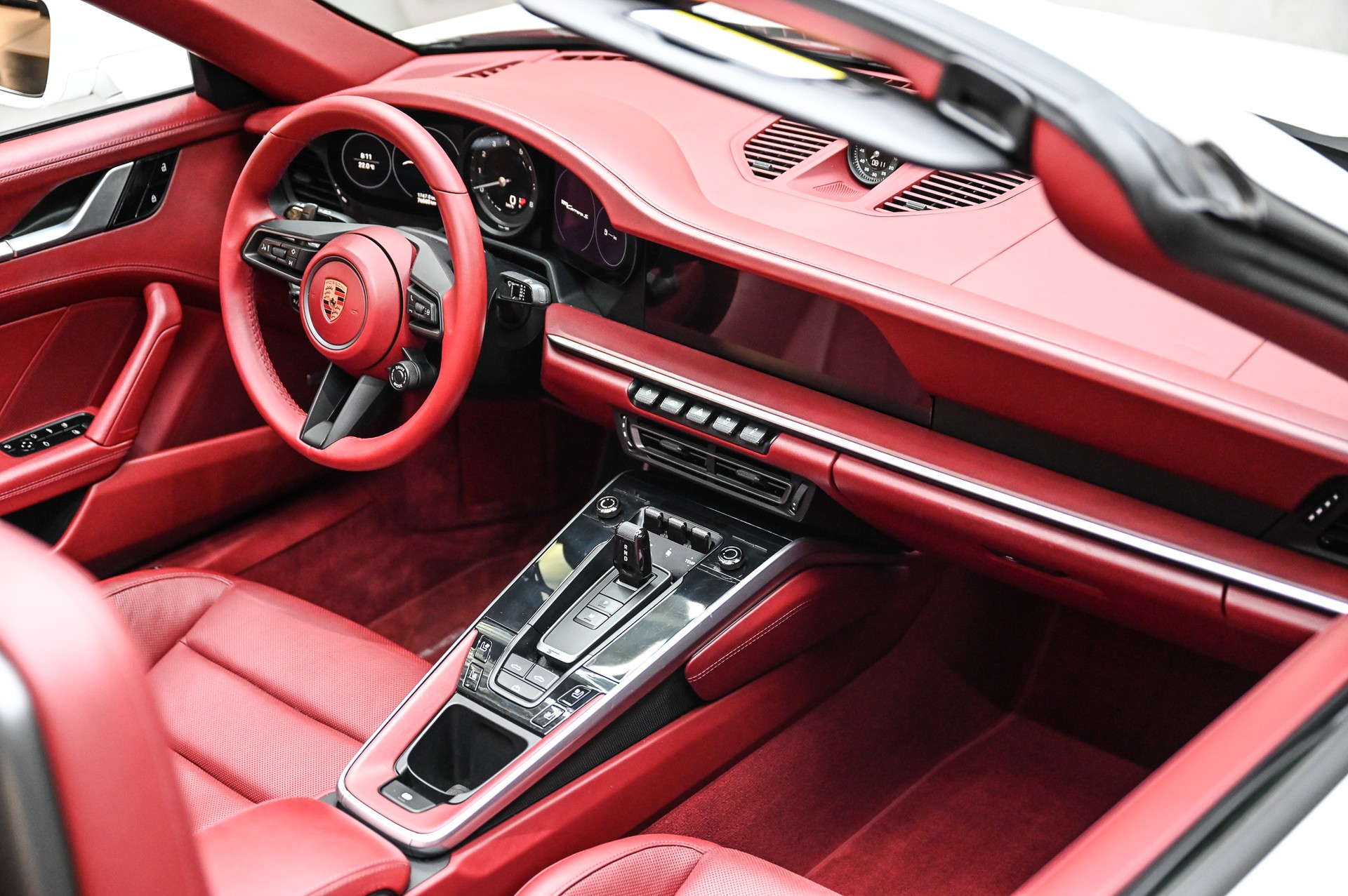 PORSCHE 911 Carrera S Cabriolet PDK-image-29