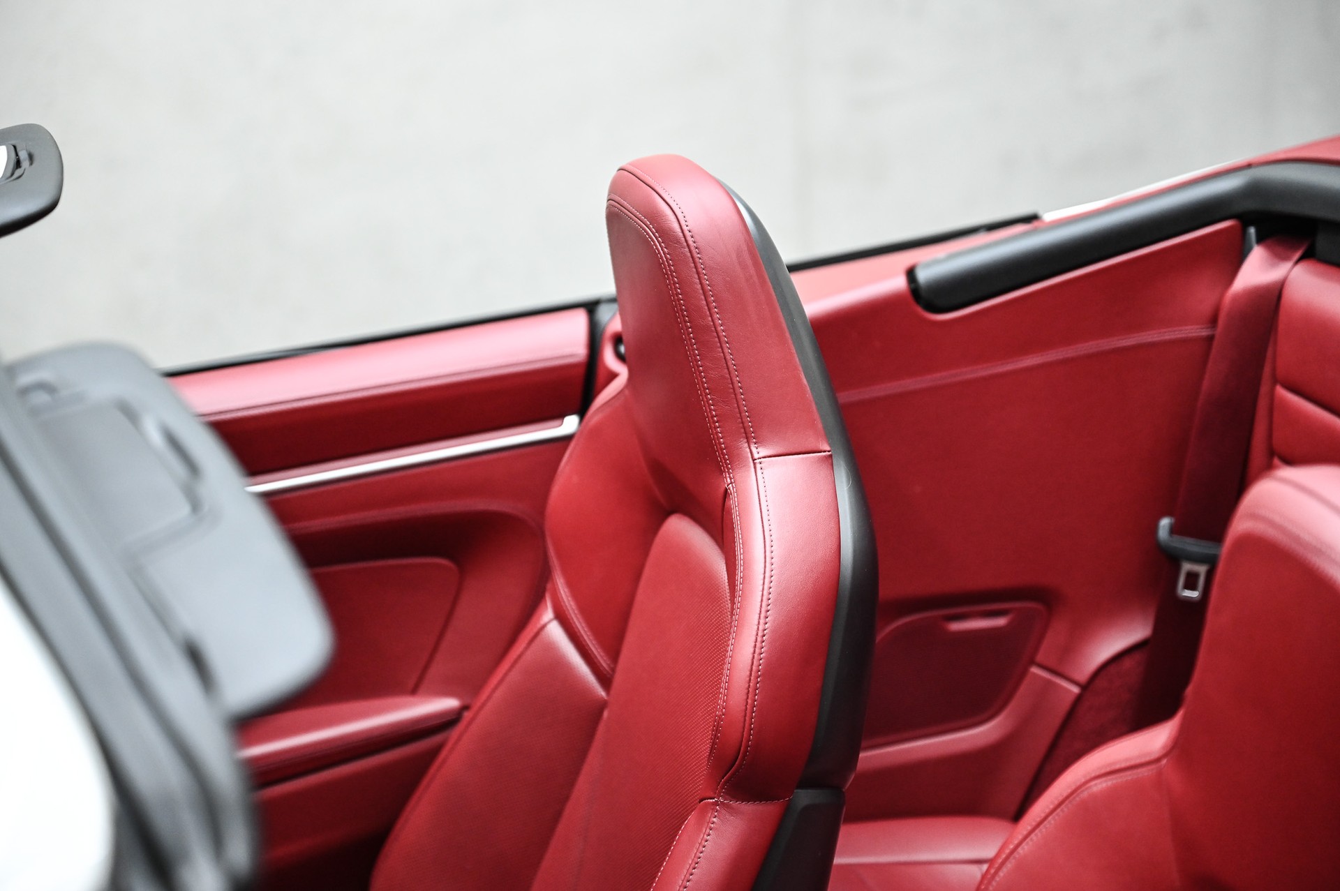 PORSCHE 911 Carrera S Cabriolet PDK-image-25