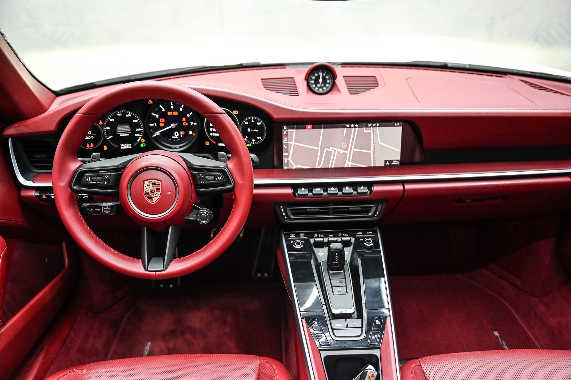 PORSCHE 911 Carrera S Cabriolet PDK-image-22