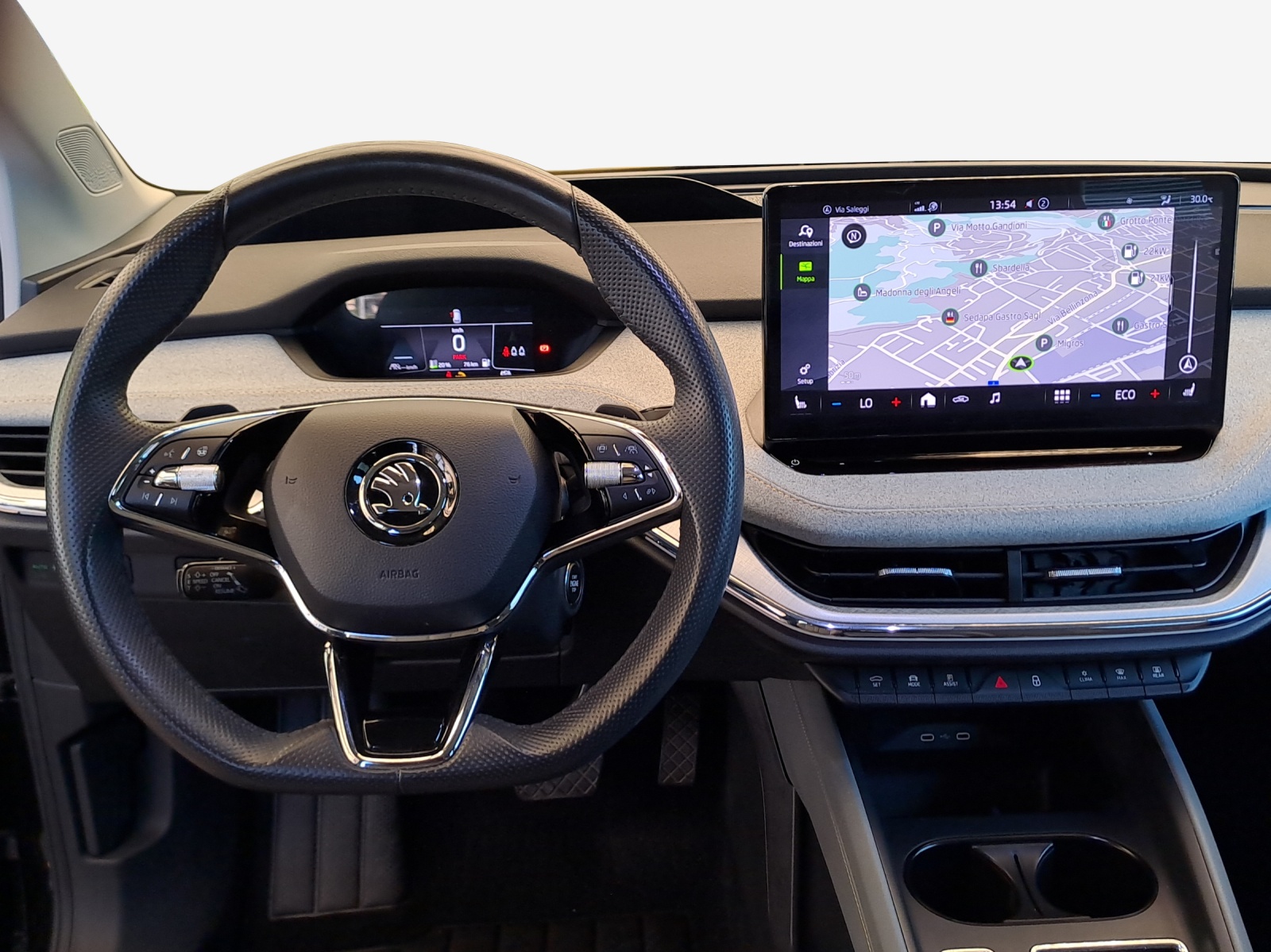 SKODA Enyaq iV 80-image-11