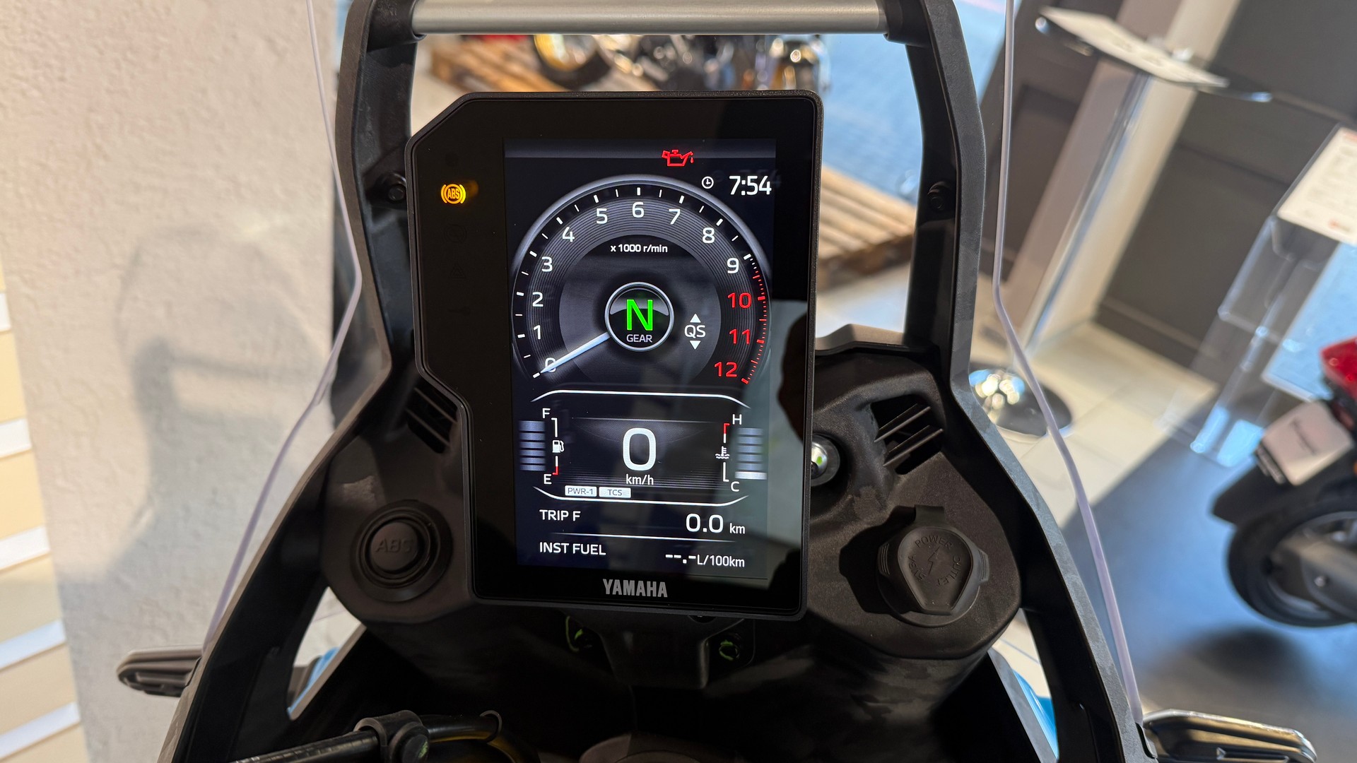 YAMAHA TÉNÉRÉ 700 RALLY-showroom-element-3