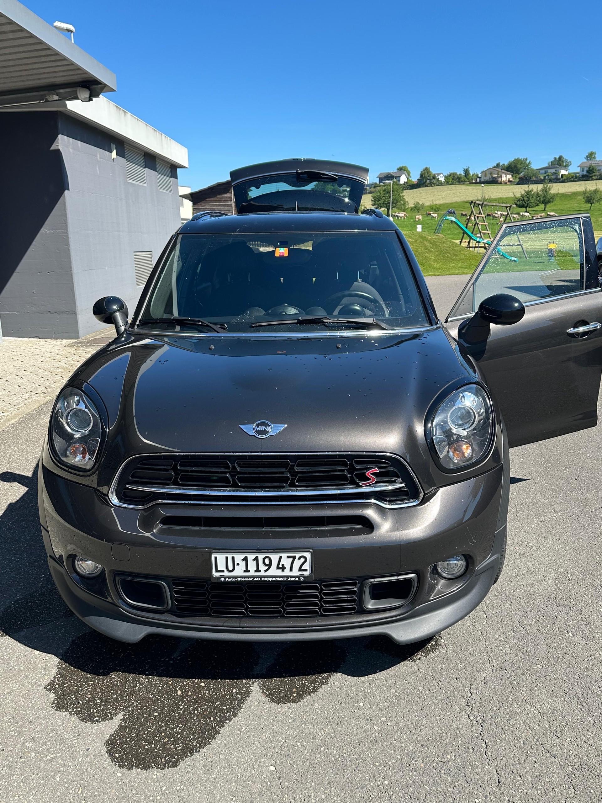 MINI 1.6i Cooper S ALL4-image-1