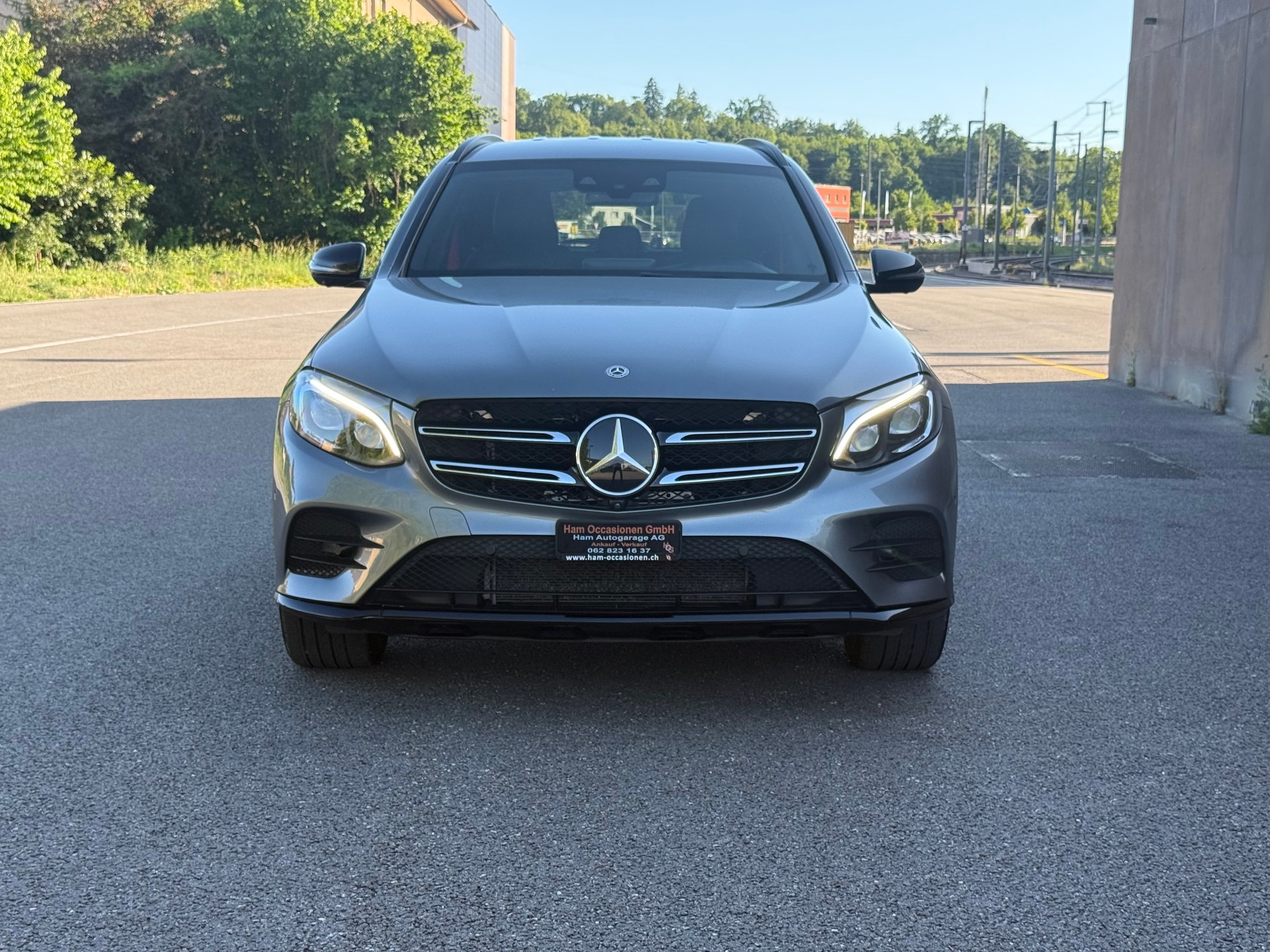 MERCEDES-BENZ GLC 250 AMG Line 4Matic 9G-Tronic
