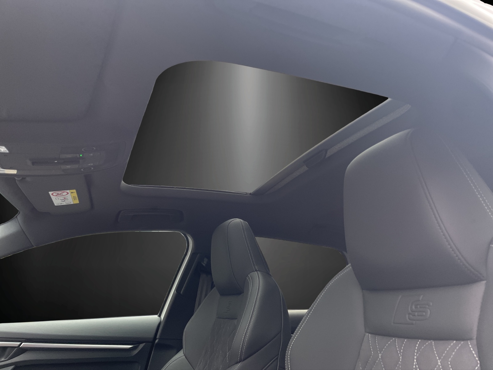 AUDI S3 Sportback 2.0 TFSI quattro S-tronic-image-15