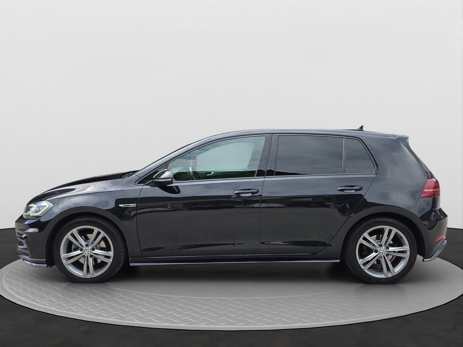 VW Golf 1.5 TSI EVO Highline DSG R_line-image-7