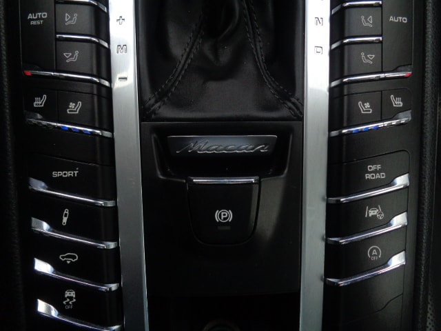 PORSCHE Macan S Diesel PDK-image-10