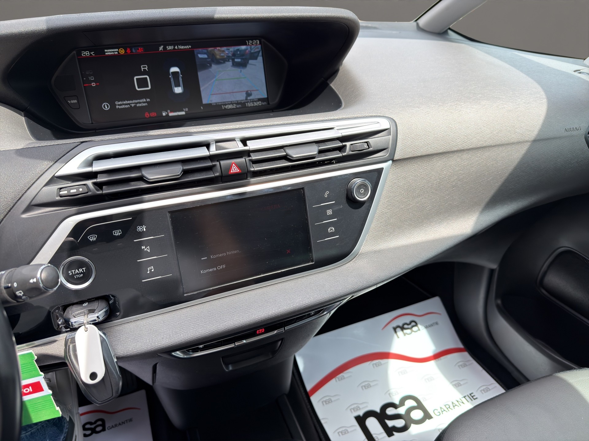 CITROEN Grand C4 Spacetourer 2.0 BlueHDi Shine EAT8 7 Plätze-image-12