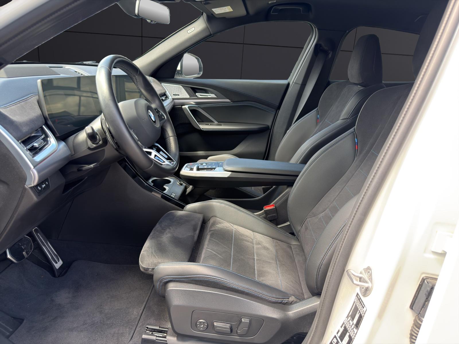 BMW X2 20d xDrive paddles-image-9