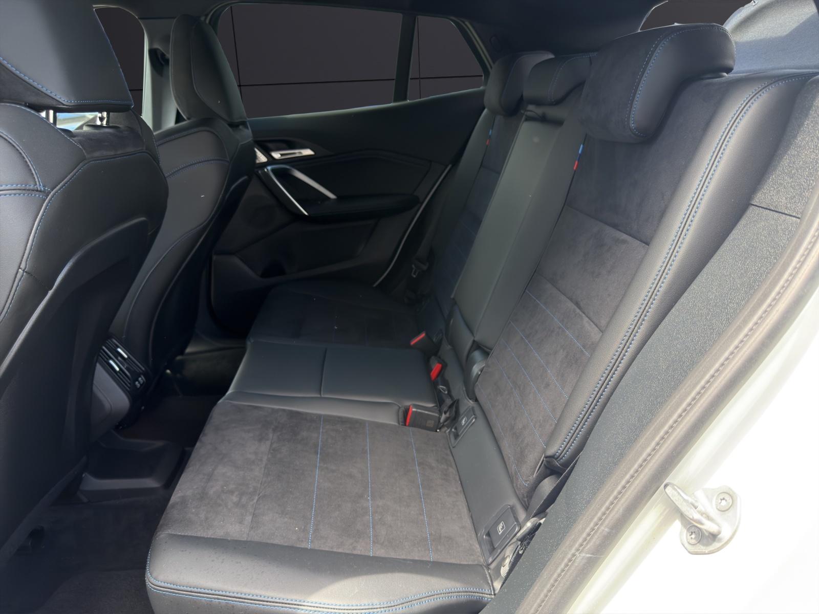 BMW X2 20d xDrive paddles-image-17