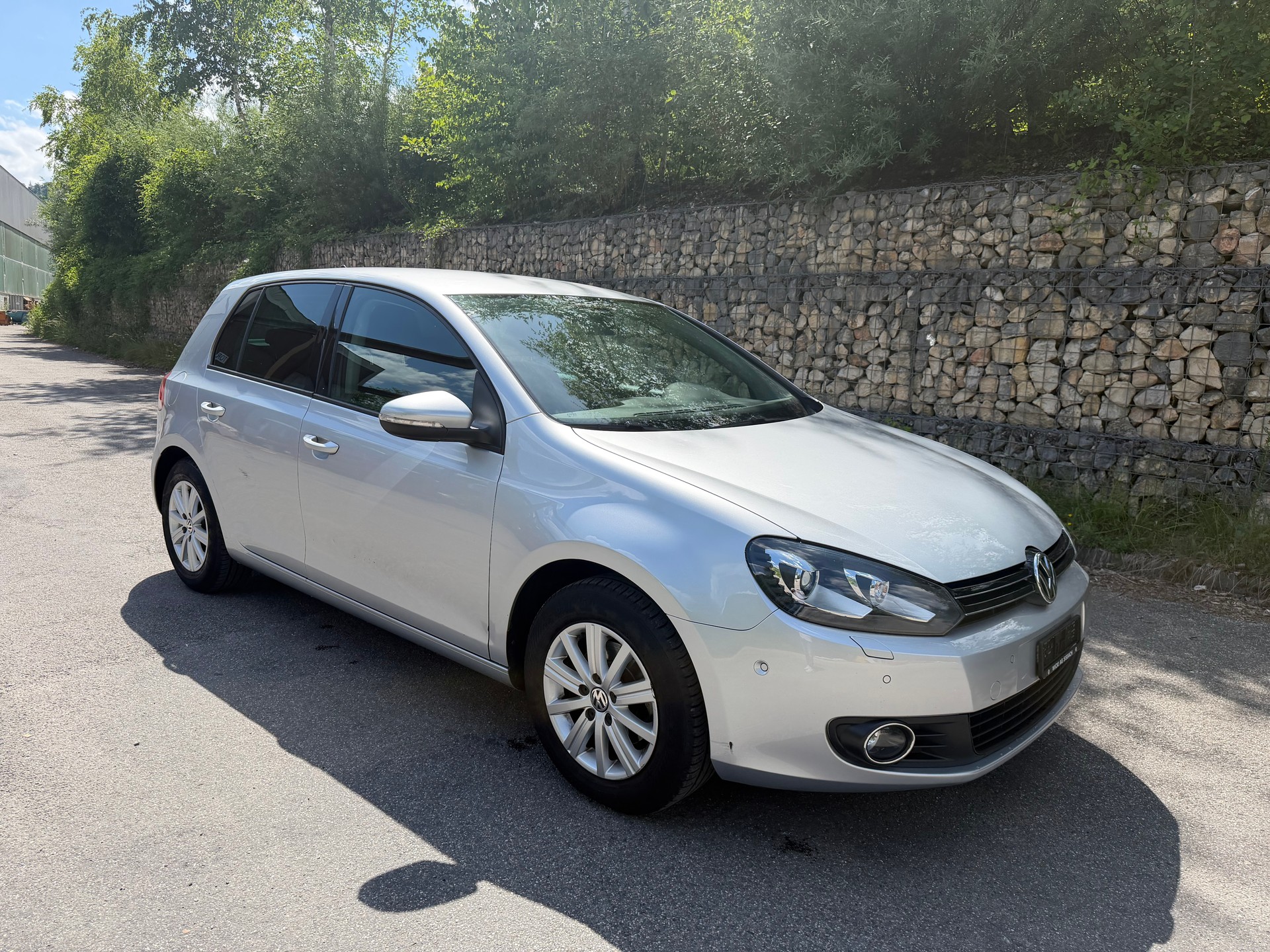 VW Golf 1.2 TSI BlueMotion Technology Team DSG-image-0
