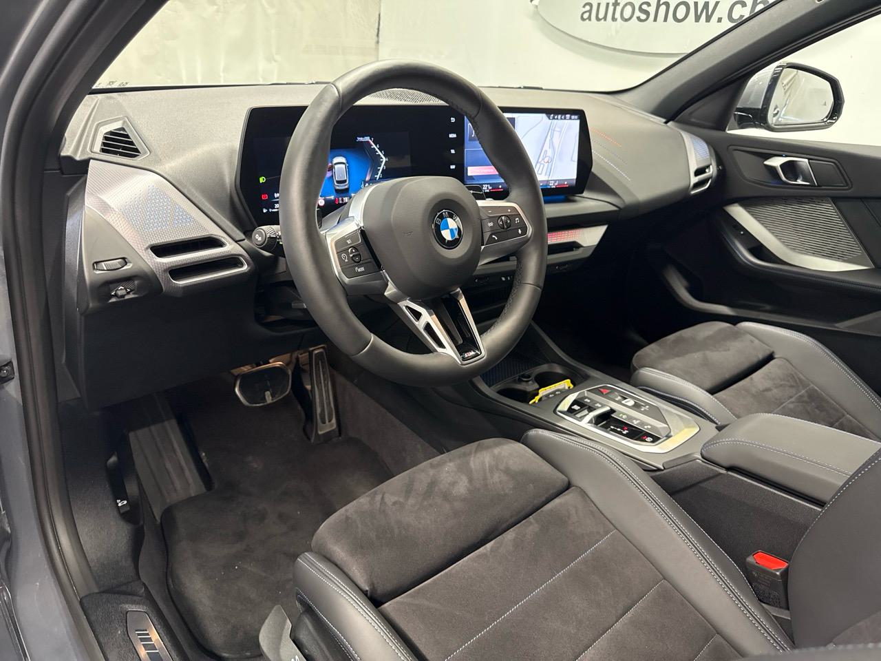 BMW 120 M Sport Steptronic-image-2