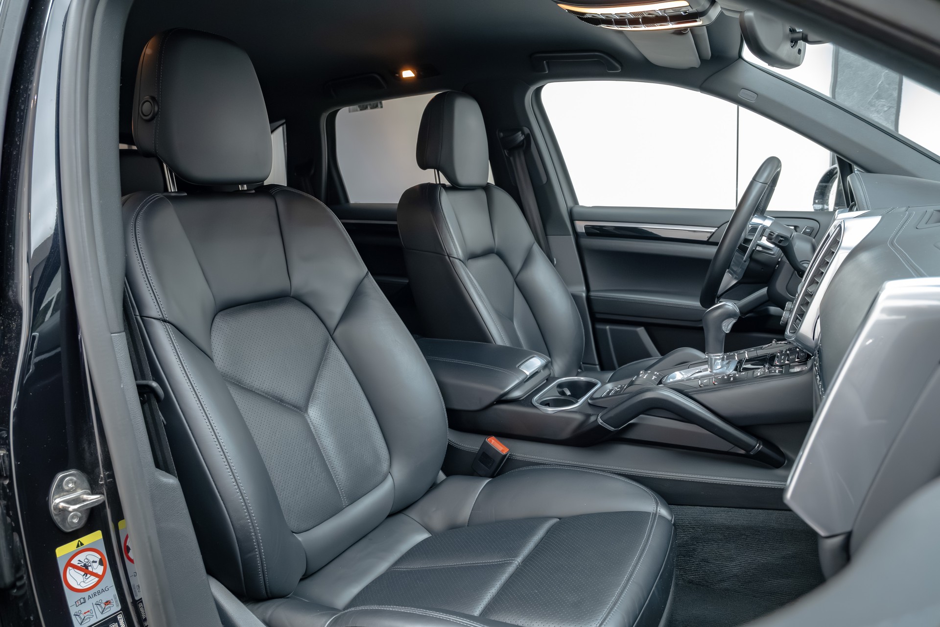 PORSCHE Cayenne Diesel Facelift-image-8