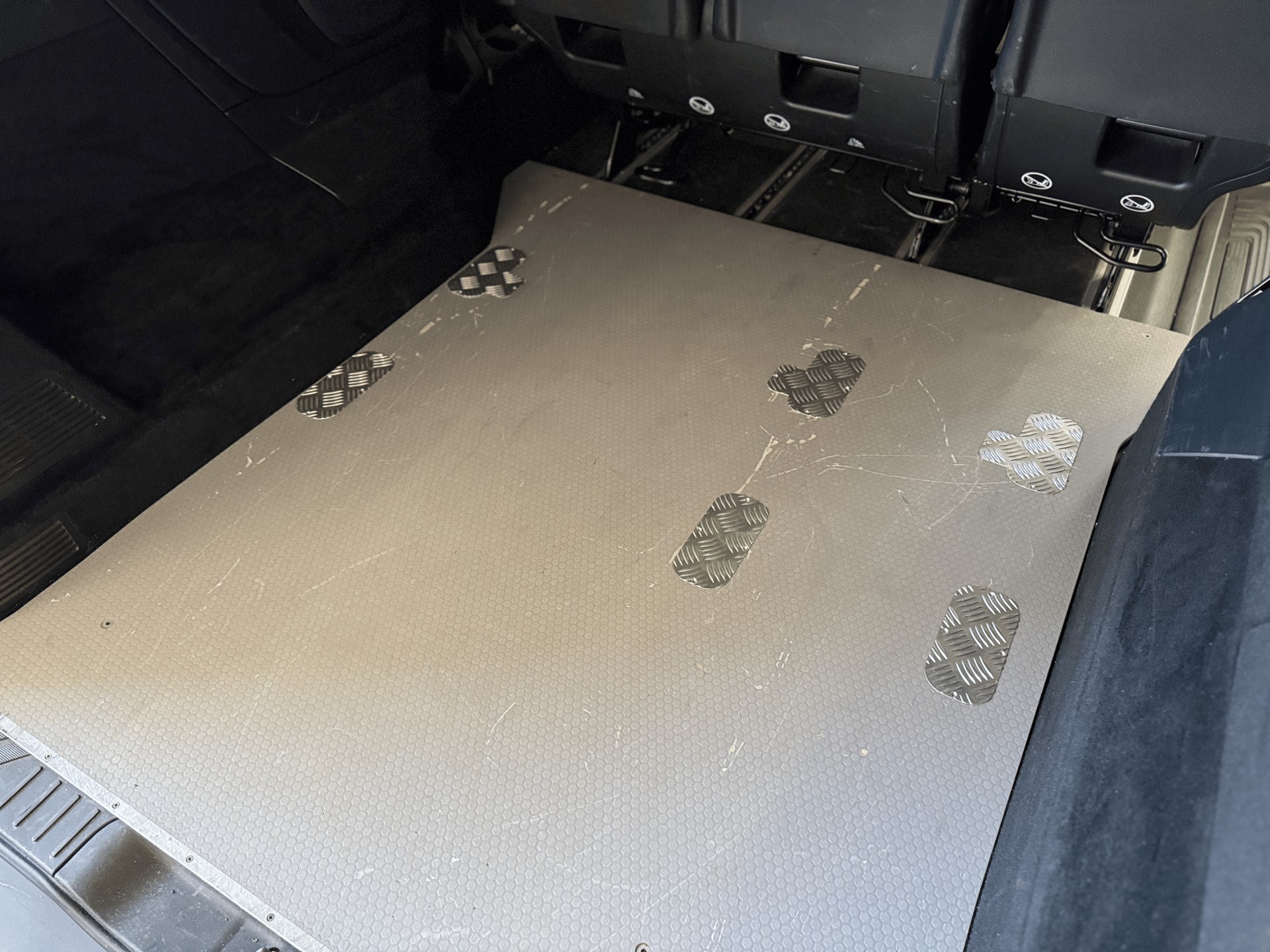 MERCEDES-BENZ Vito 114 BlueTec Tourer Pro EL 7G-Tronic-image-19