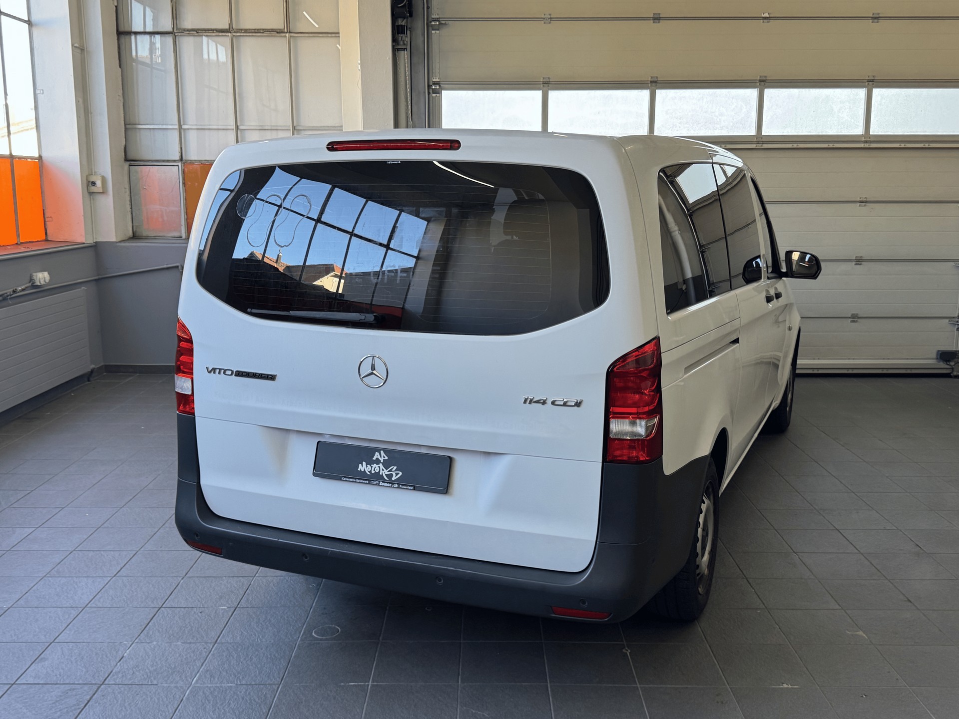 MERCEDES-BENZ Vito 114 BlueTec Tourer Pro EL 7G-Tronic-image-3