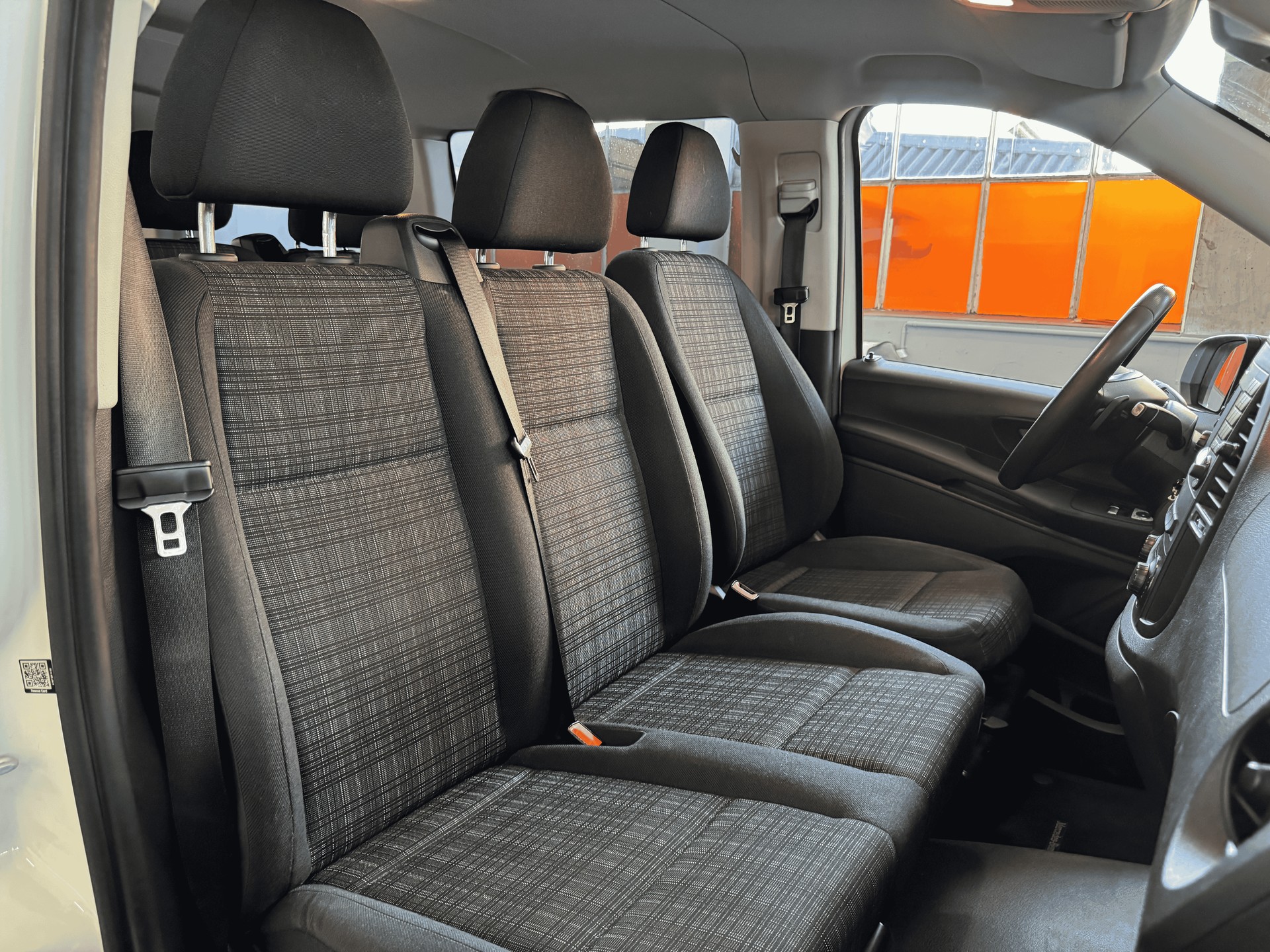 MERCEDES-BENZ Vito 114 BlueTec Tourer Pro EL 7G-Tronic-image-13
