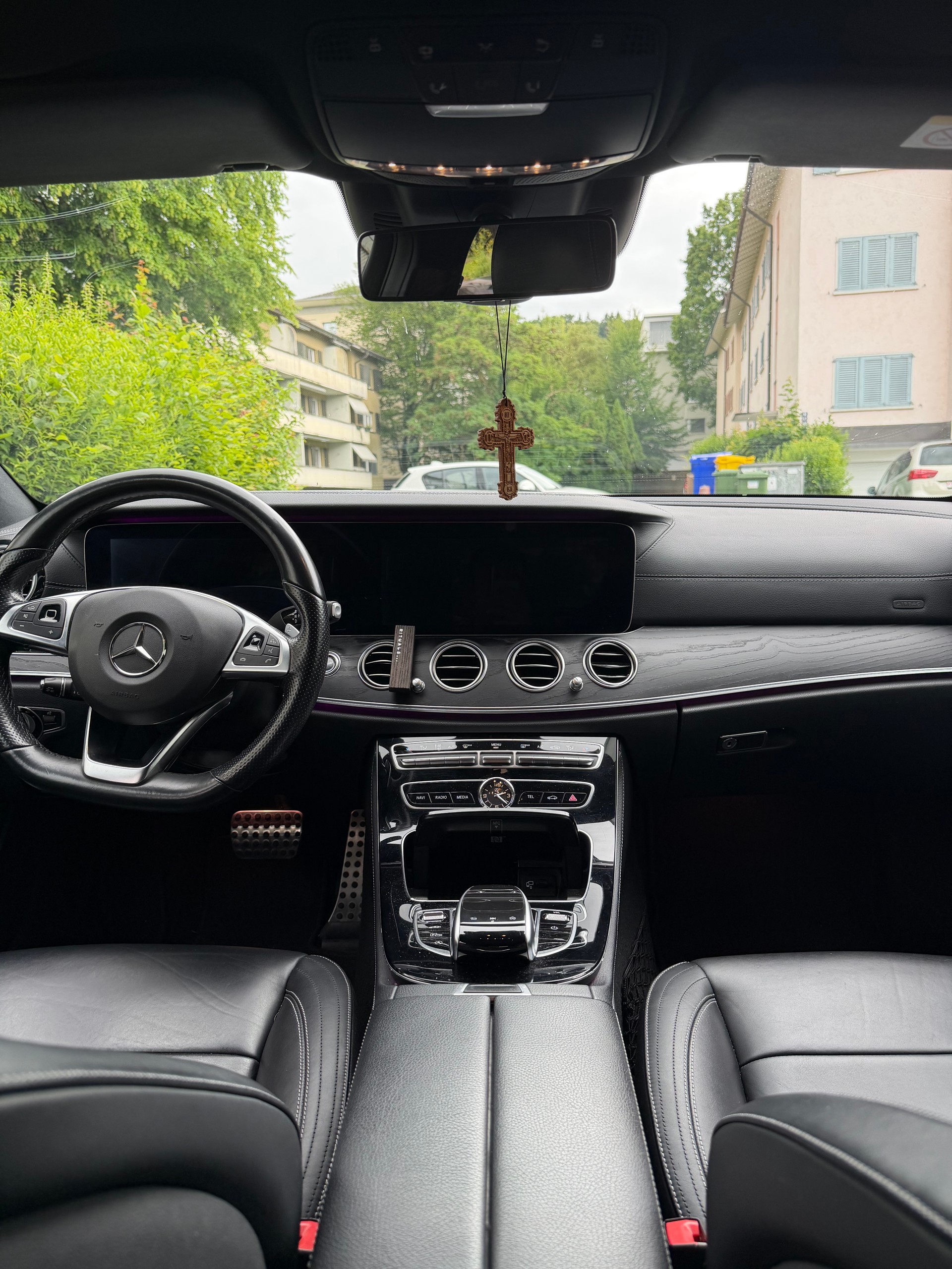 MERCEDES-BENZ Amg Line-image-4