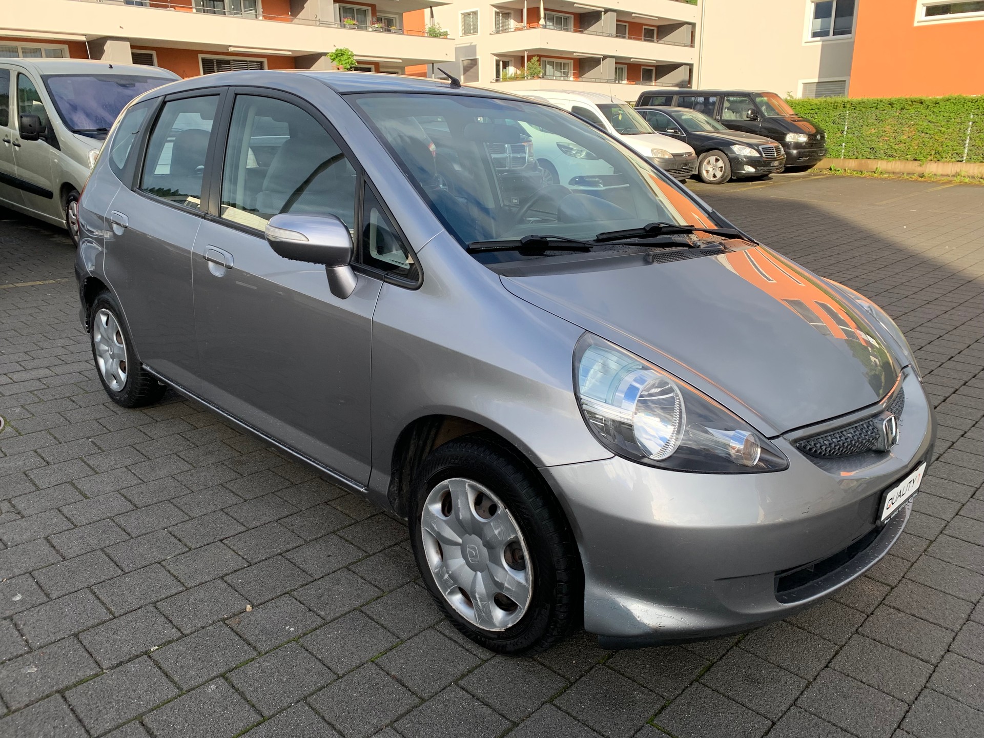 HONDA Jazz 1.4i LS Formula 1 CVT-image-1