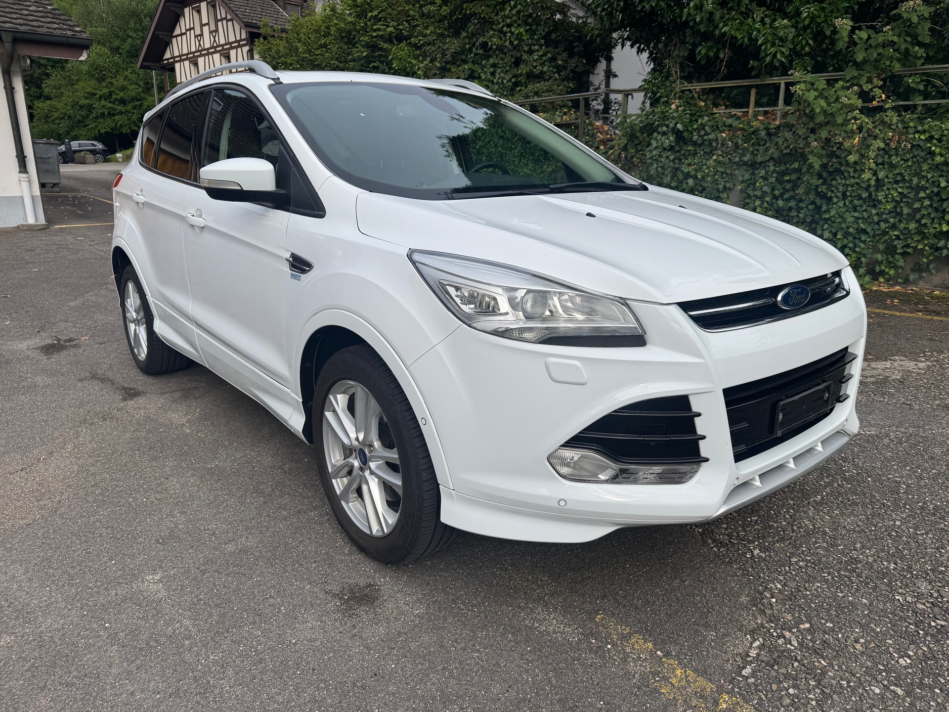 FORD Kuga 2.0 TDCi Titanium 4WD PowerShift-image-9