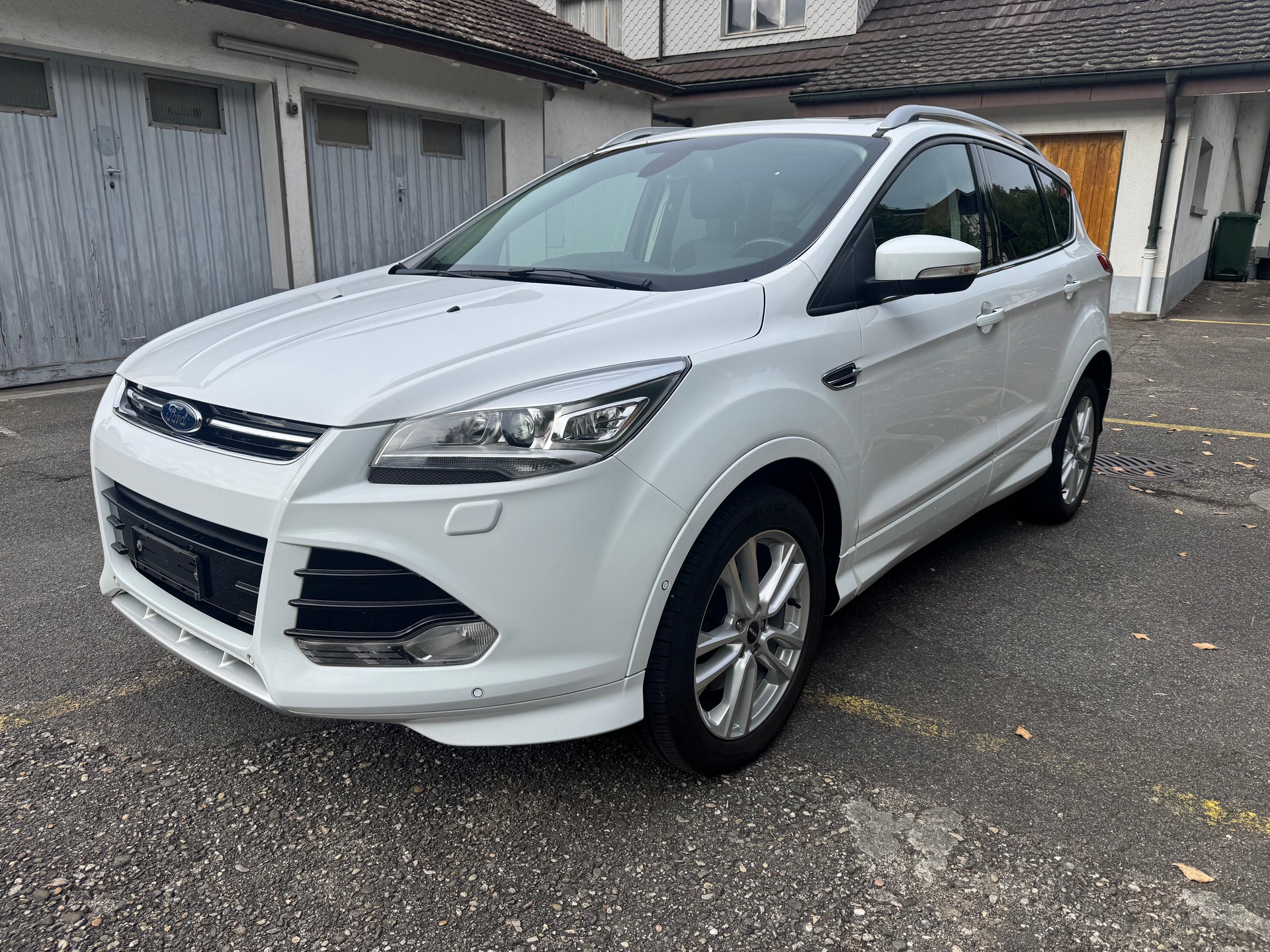 FORD Kuga 2.0 TDCi Titanium 4WD PowerShift-image-1