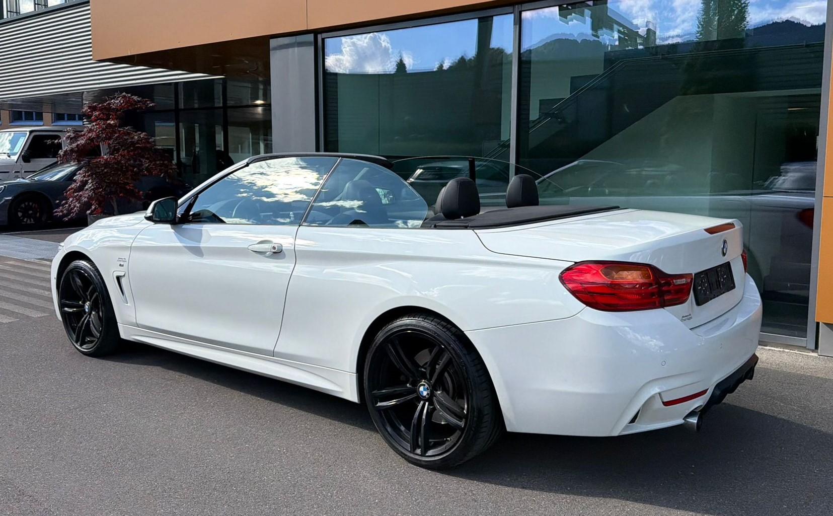 BMW 435i xDrive SAG Cabrio-image-5