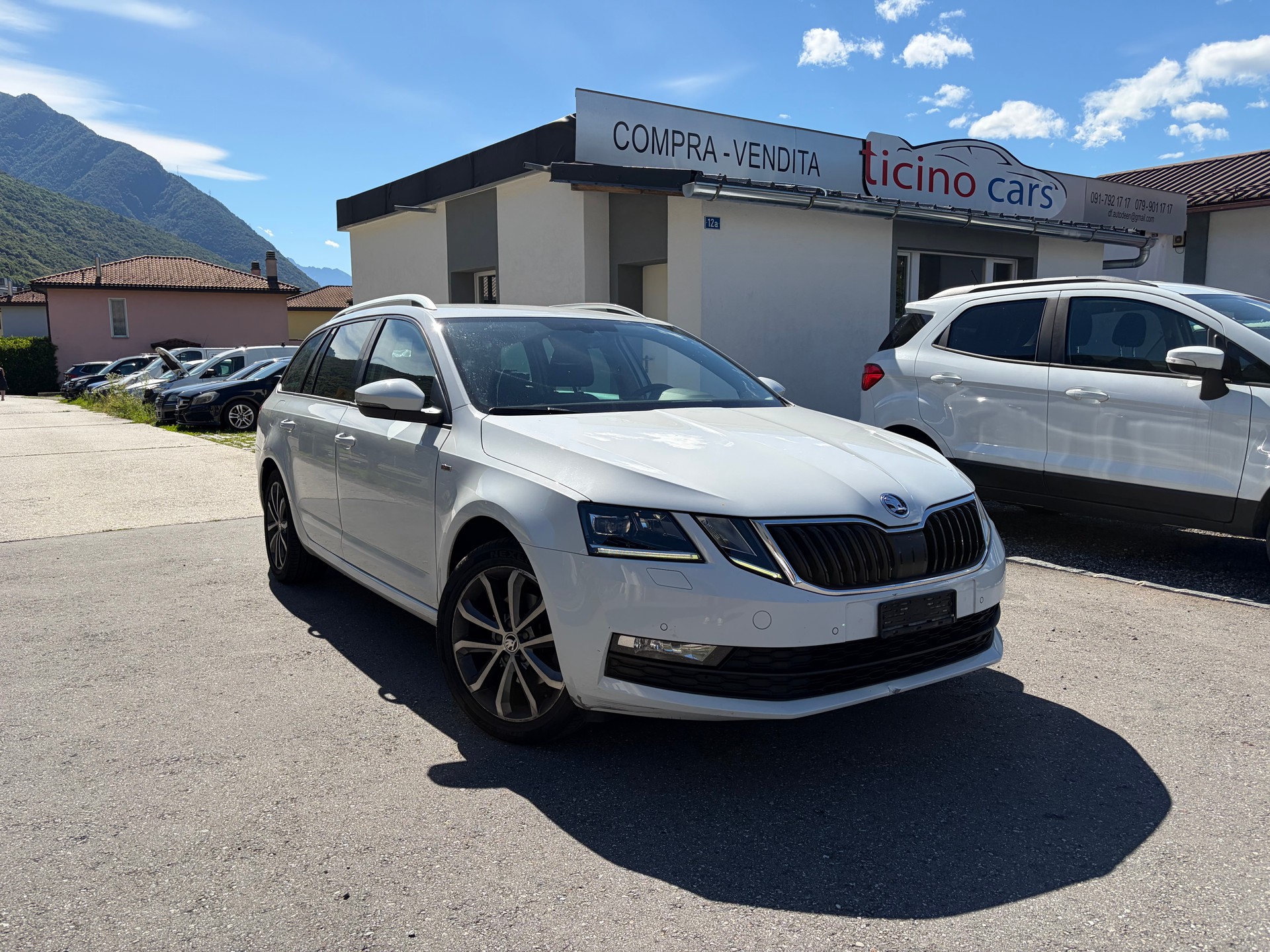 SKODA Octavia Combi 1.5 TSI Soleil DSG-image-0