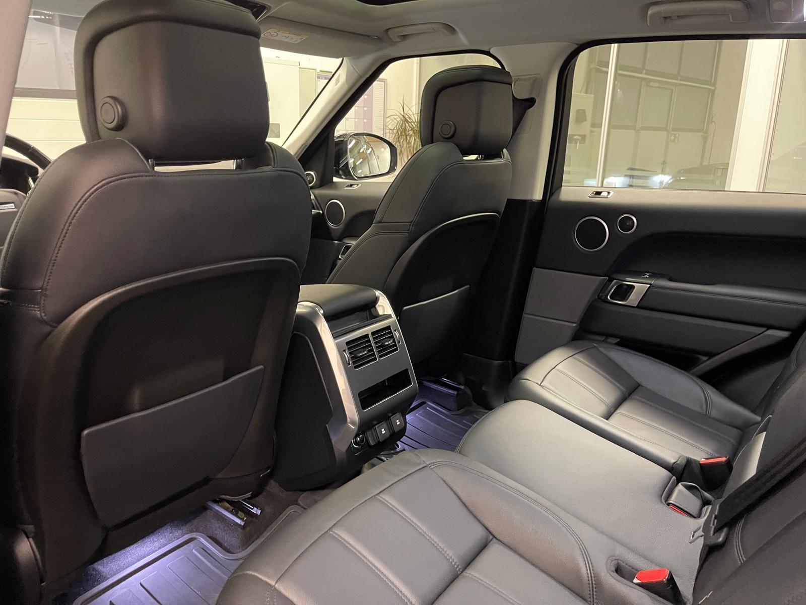 LAND ROVER Range Rover Sport 3.0 TDV6 SE-image-11