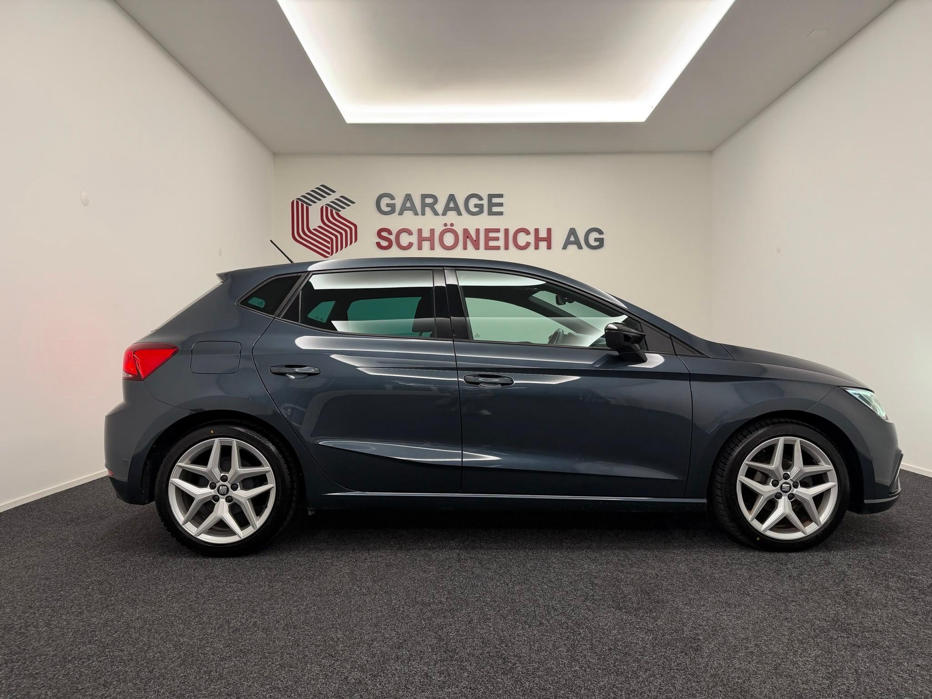 SEAT Ibiza 1.0 TSI 95 Swiss FR-Evolution-image-2