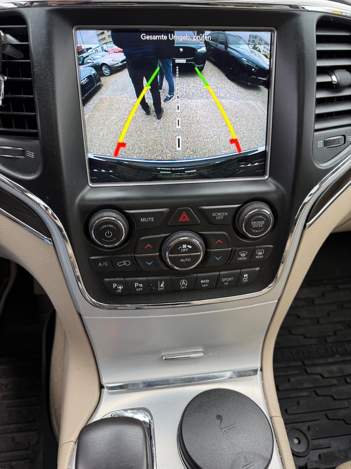 JEEP Grand Cherokee 3.0 CRD 250 Overland-image-13