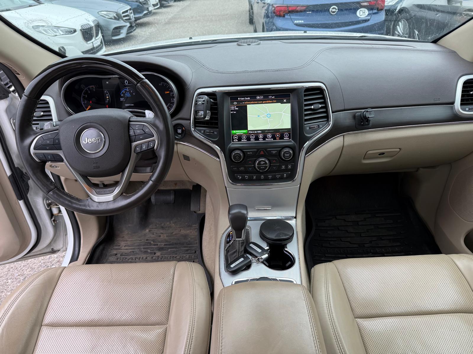 JEEP Grand Cherokee 3.0 CRD 250 Overland-image-9