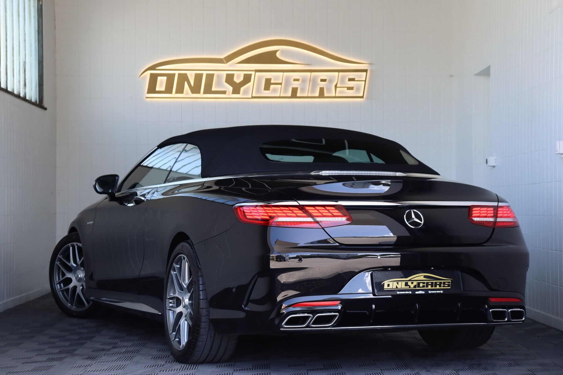 MERCEDES-BENZ S 63 AMG CABRIOLET 4MATIC SPEEDSHIFT MCT ** FACELIFT OHNE OPF ** BURMESTER HIGH END ** 5/5 KNÖPFEN ** WHITE INTERIOR **-image-7