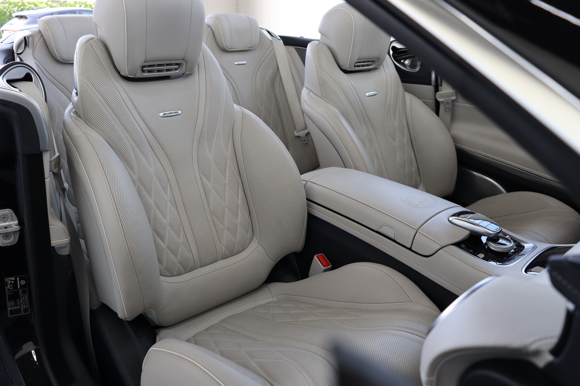 MERCEDES-BENZ S 63 AMG CABRIOLET 4MATIC SPEEDSHIFT MCT ** FACELIFT OHNE OPF ** BURMESTER HIGH END ** 5/5 KNÖPFEN ** WHITE INTERIOR **-image-18
