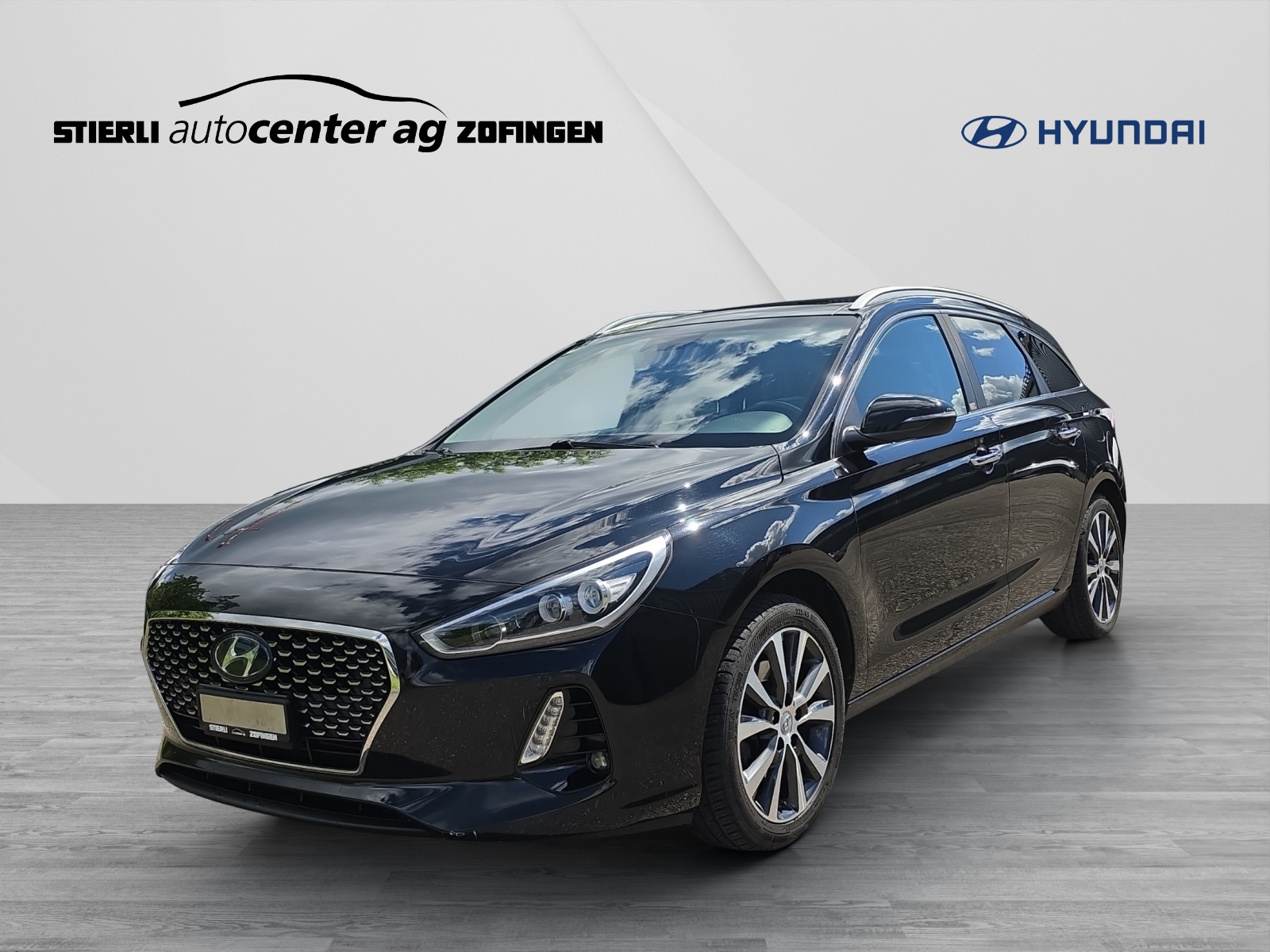 HYUNDAI i30 Wagon 1.6 CRDi Vertex-image-0