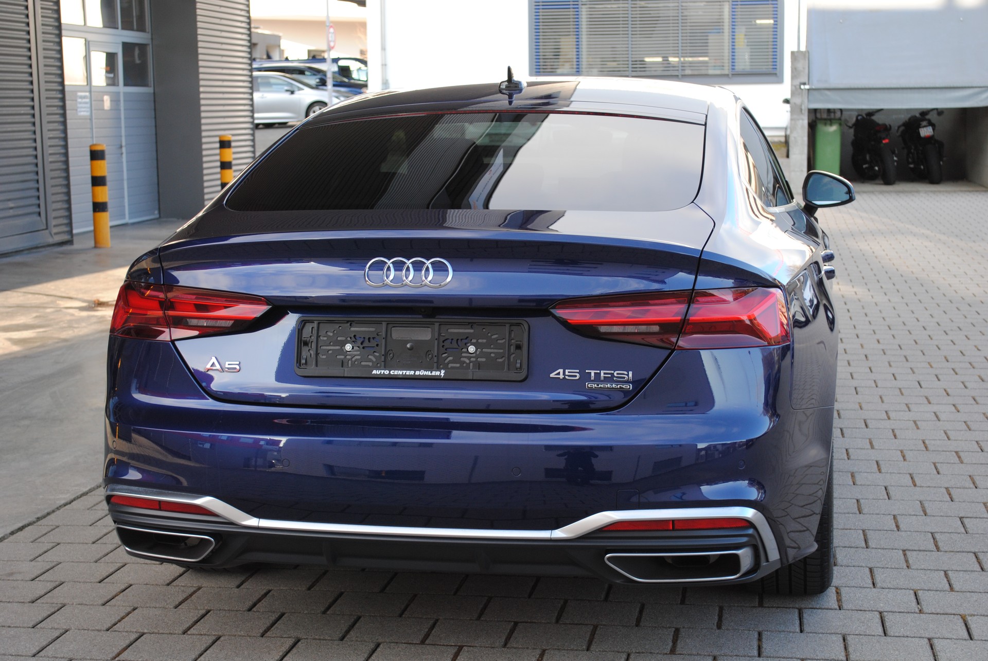 AUDI A5 Sportback 45 TFSI S-Line S-tronic quattro-image-5