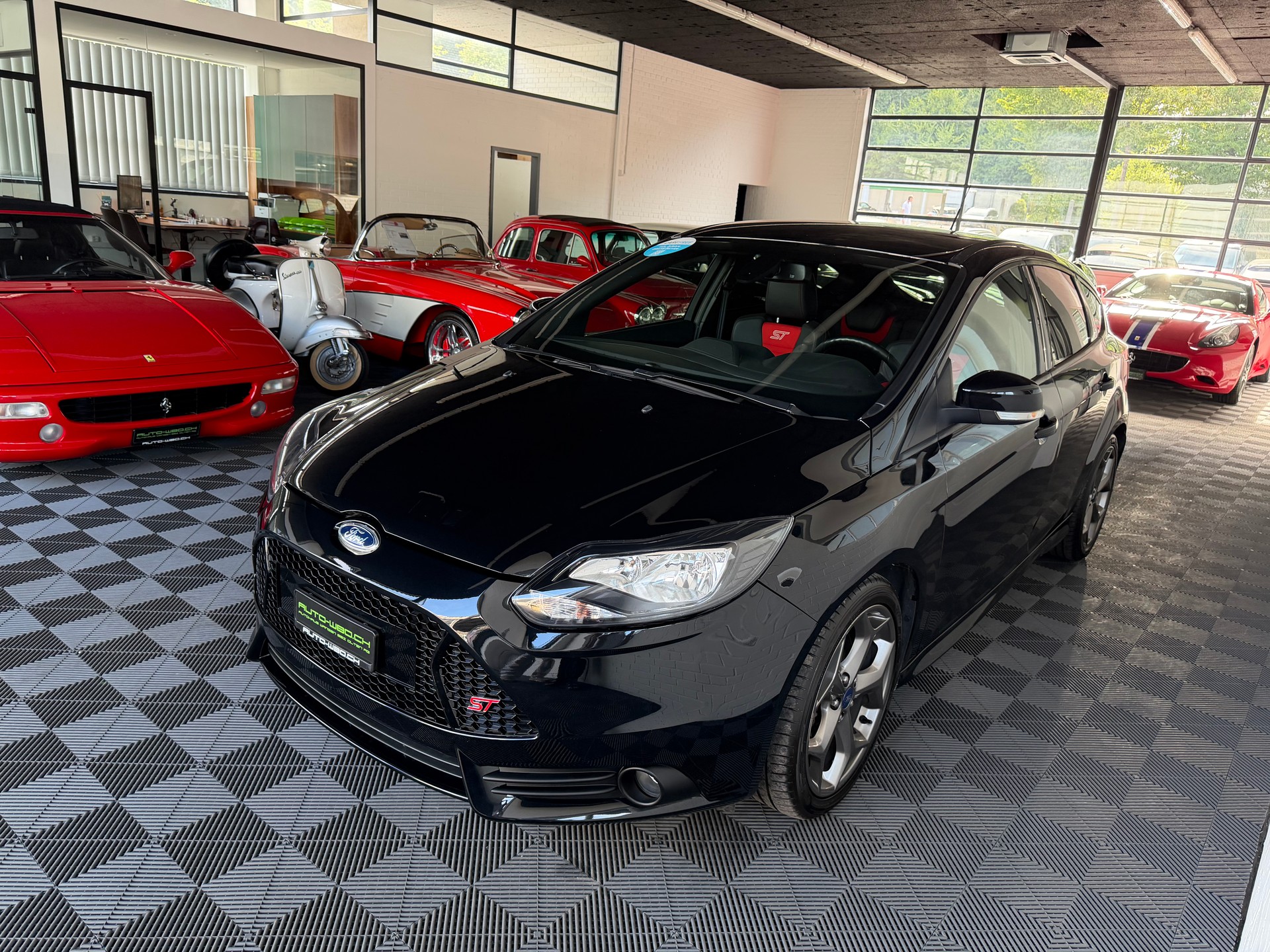 FORD Focus 2.0 SCTi ST-2 250 PS-image-5