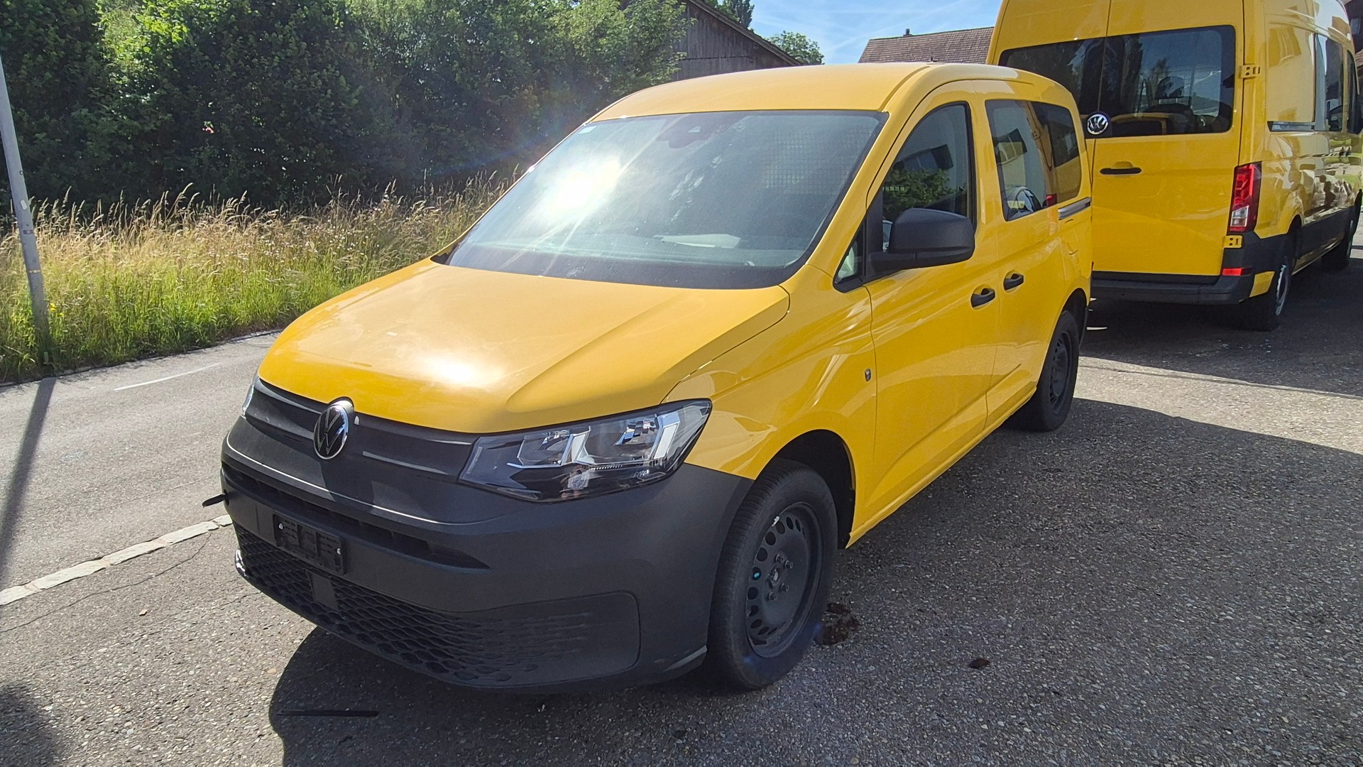 VW Caddy 2.0 TDI 4Motion Style-image-0