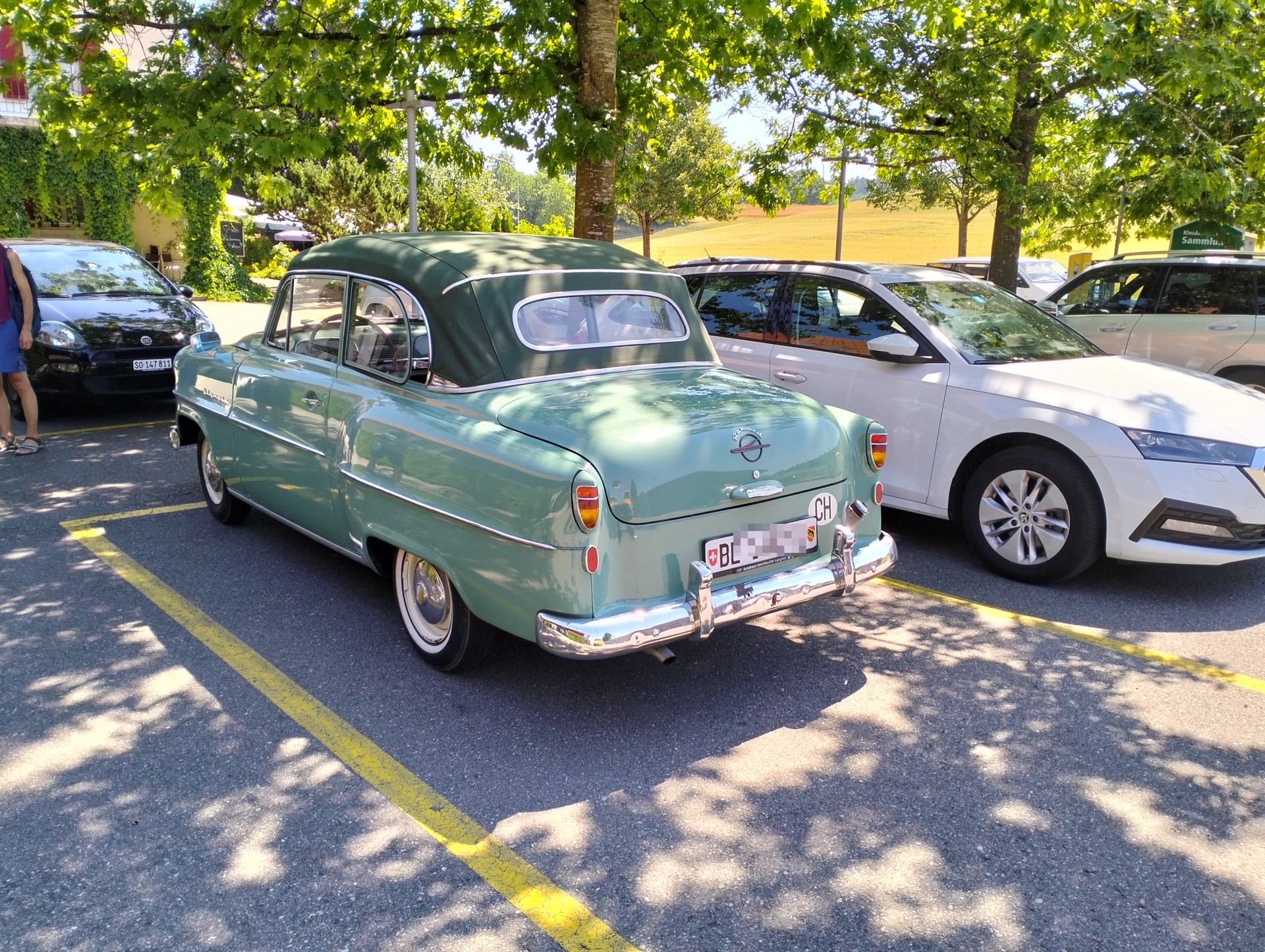 OPEL Personenwagen-image-1