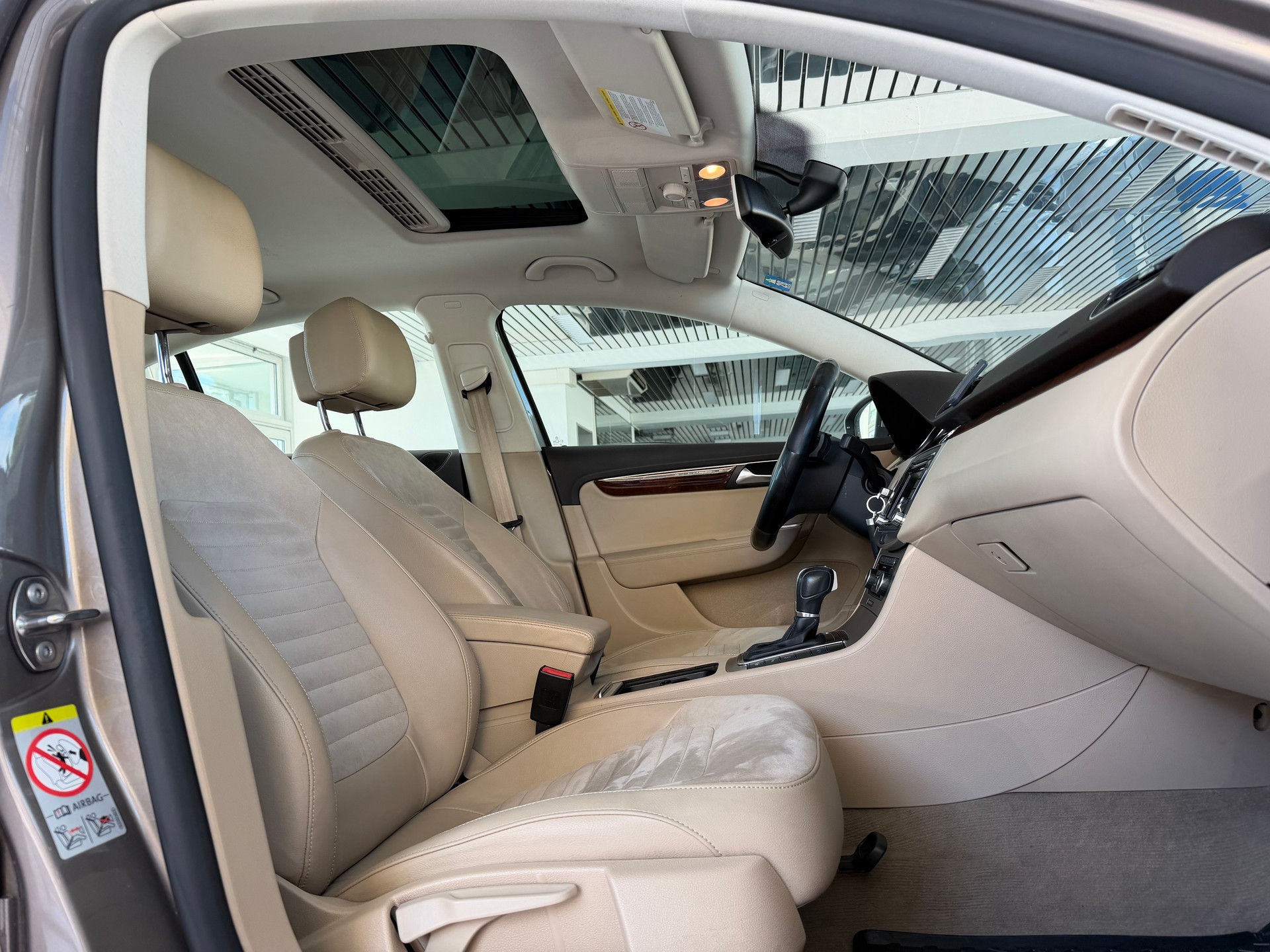 VW Passat 1.8 TSI Highline DSG-image-14